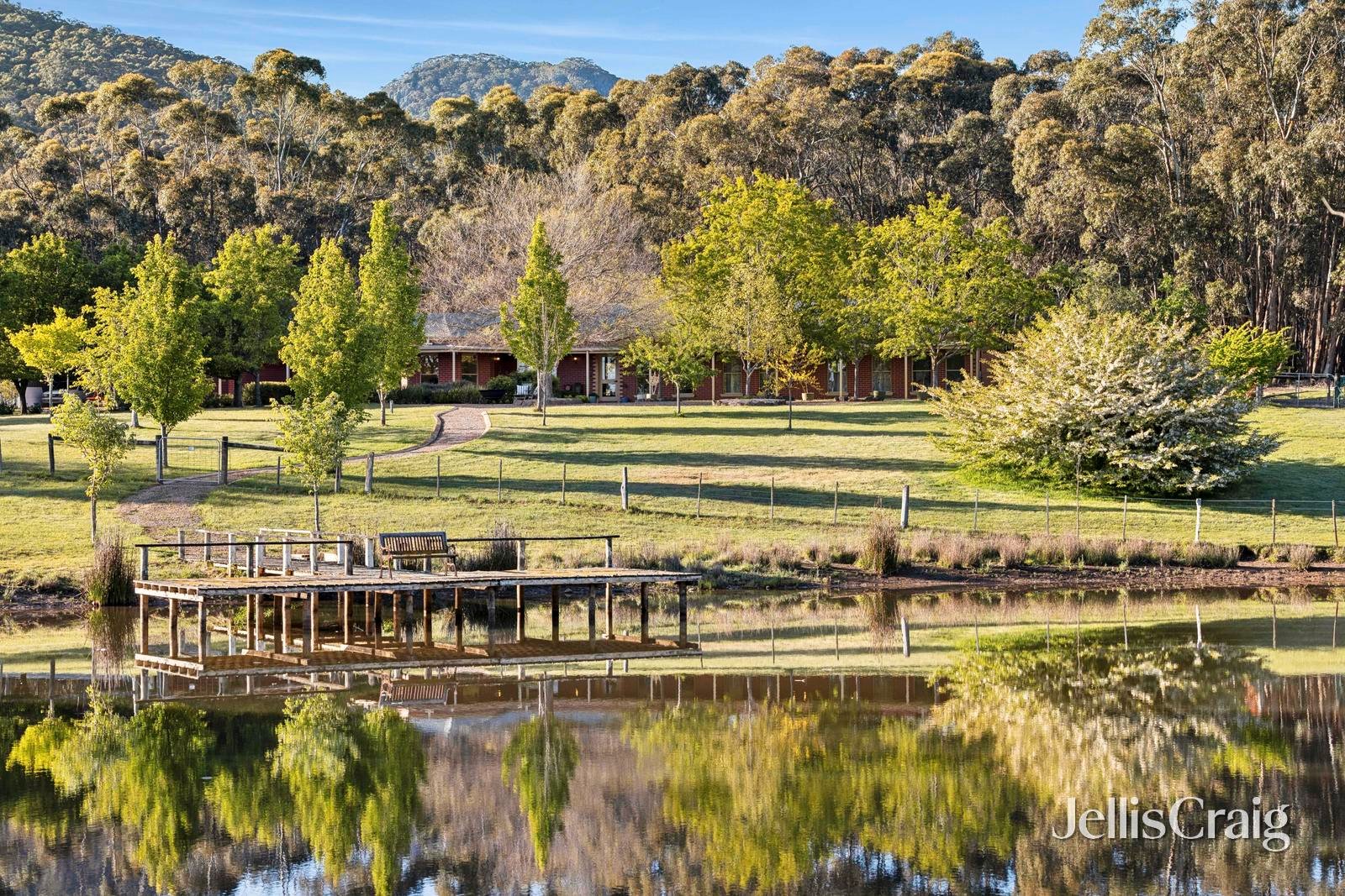 554 Romsey Road, Woodend image 1