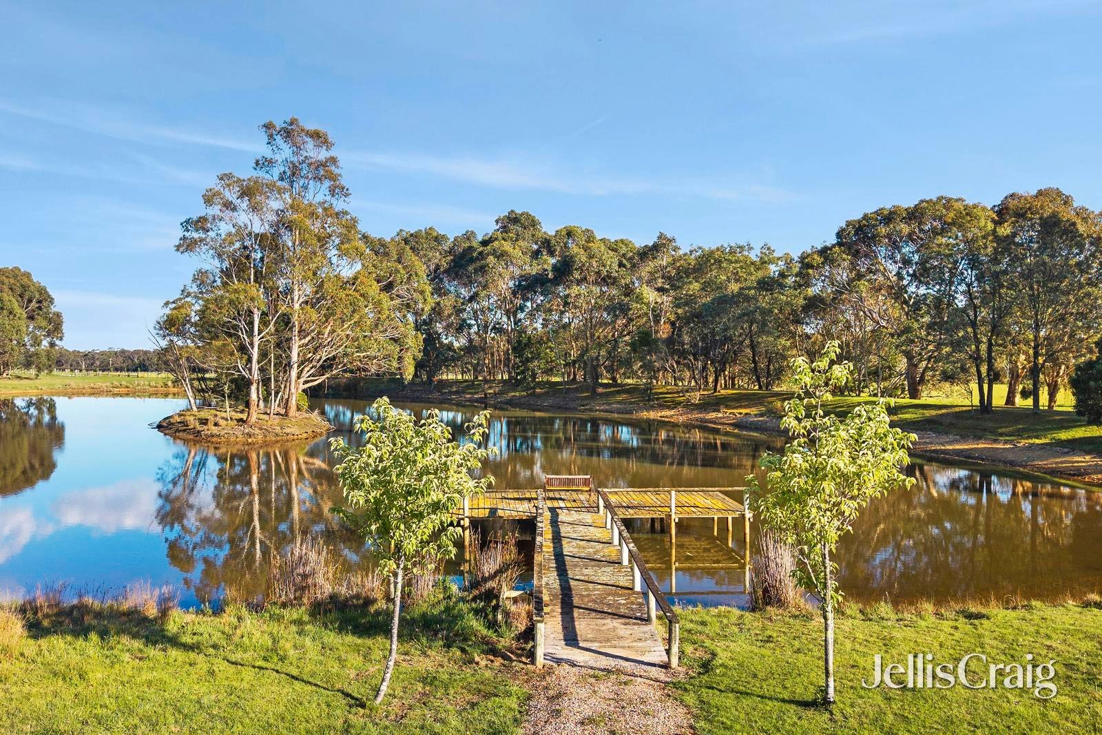 554 Romsey Road, Woodend image 5