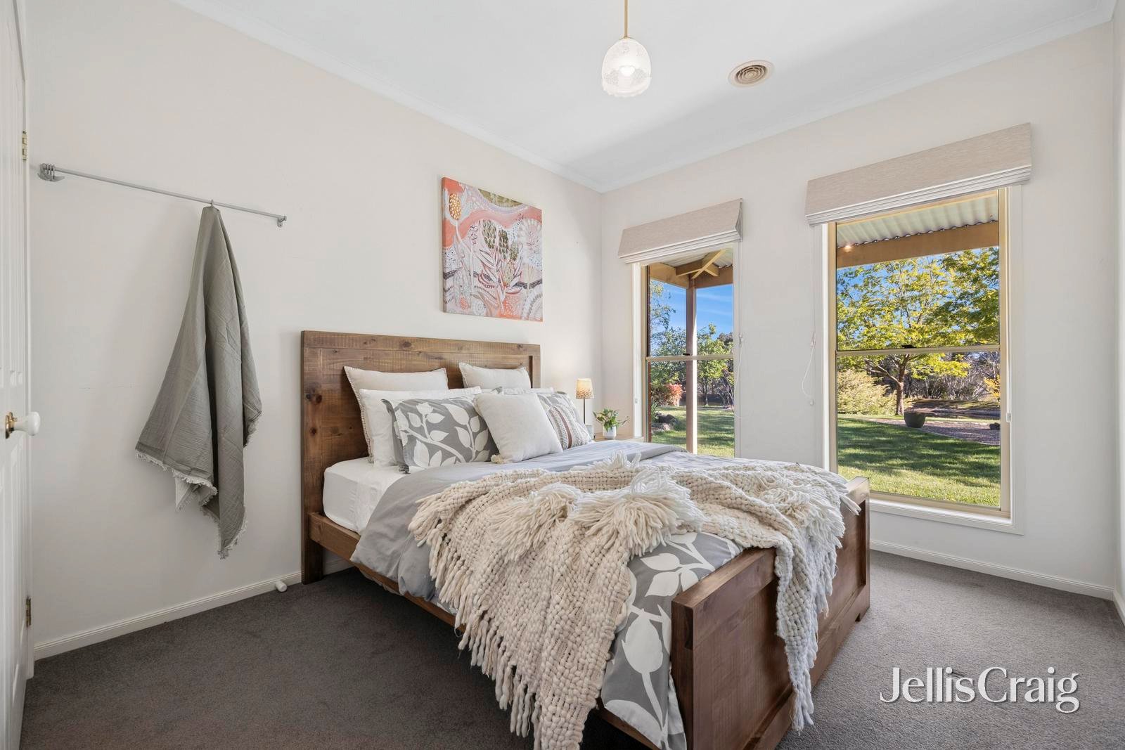 554 Romsey Road, Woodend image 18