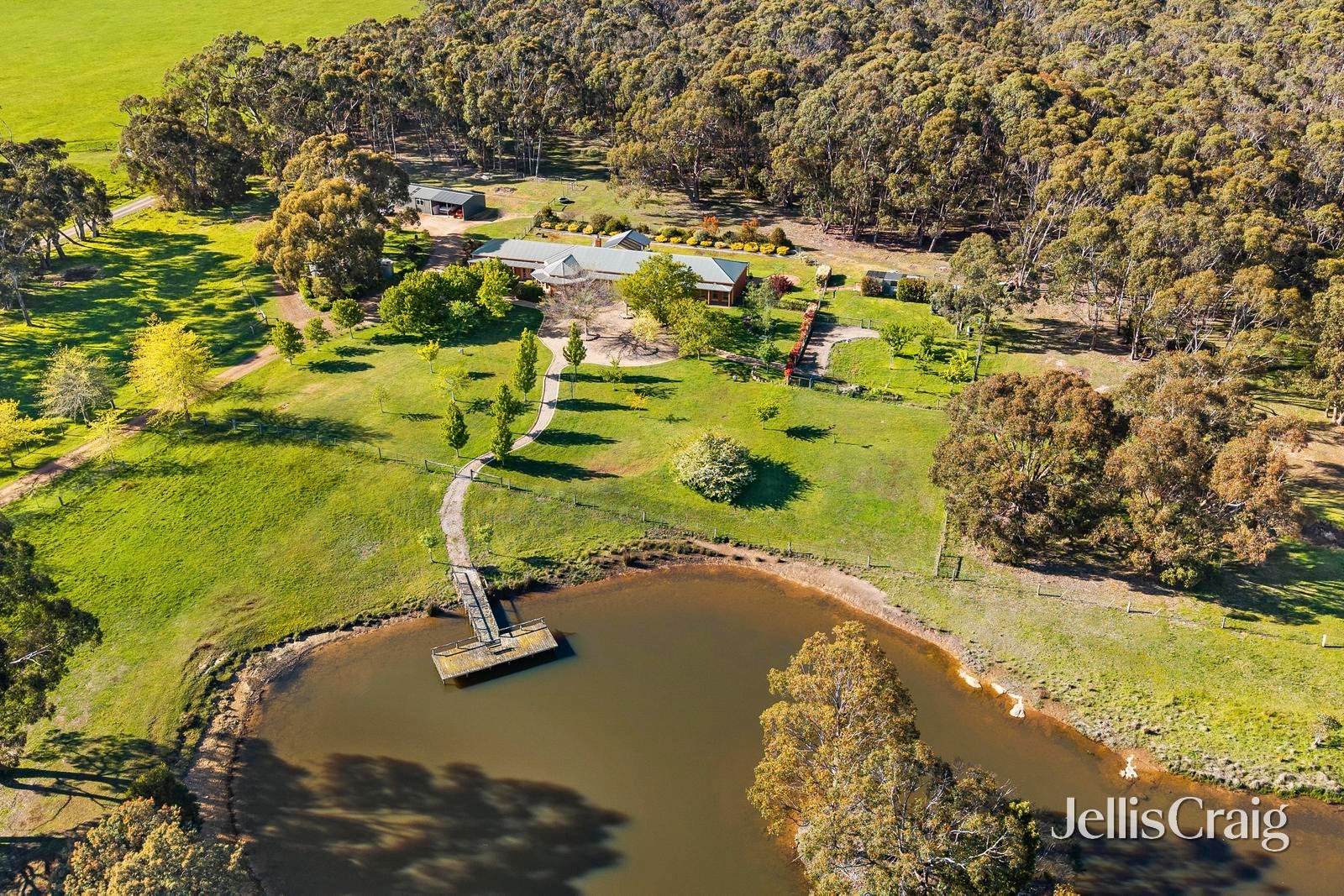 554 Romsey Road, Woodend image 22