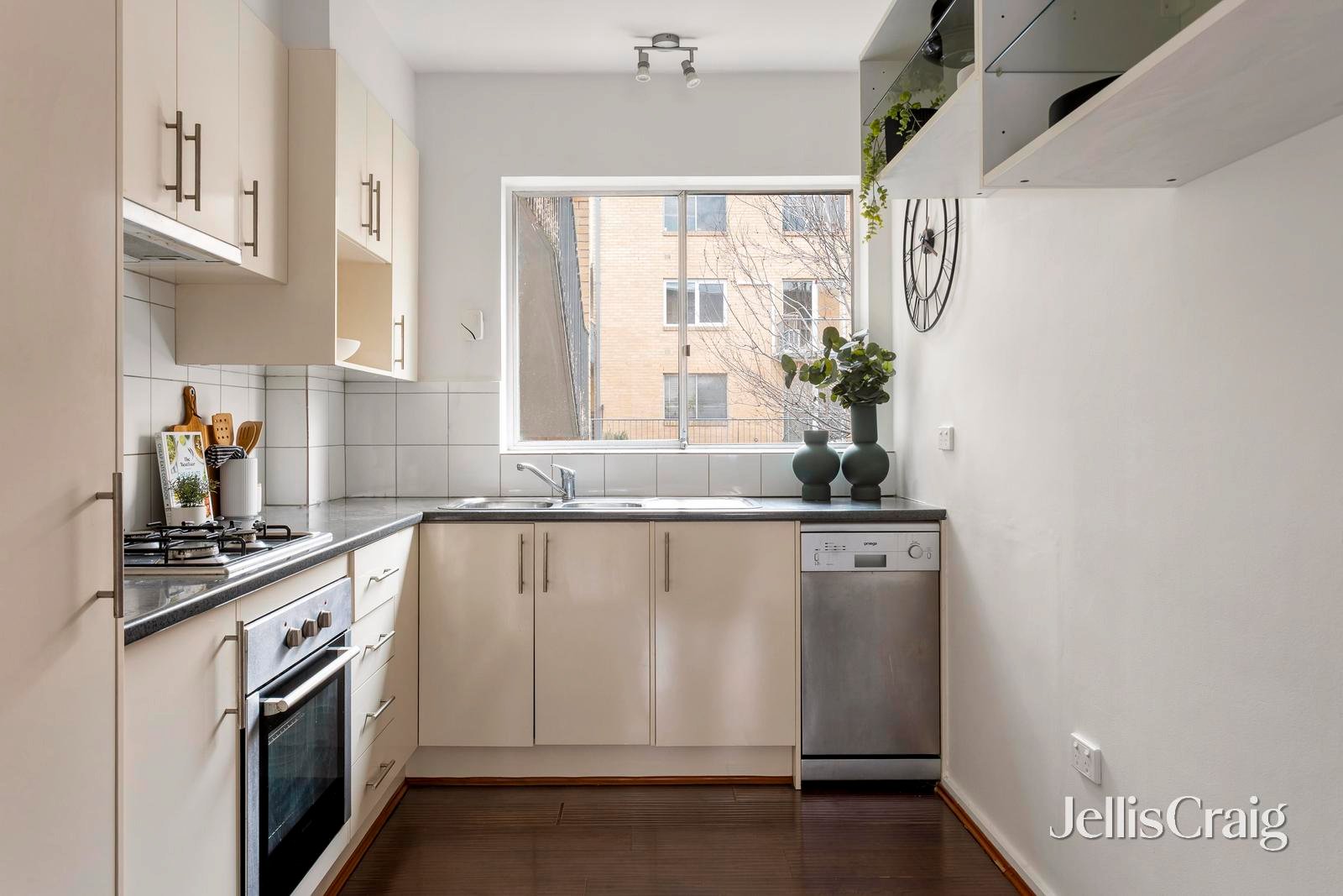 5/55 Haines Street, North&nbsp;Melbourne image 5