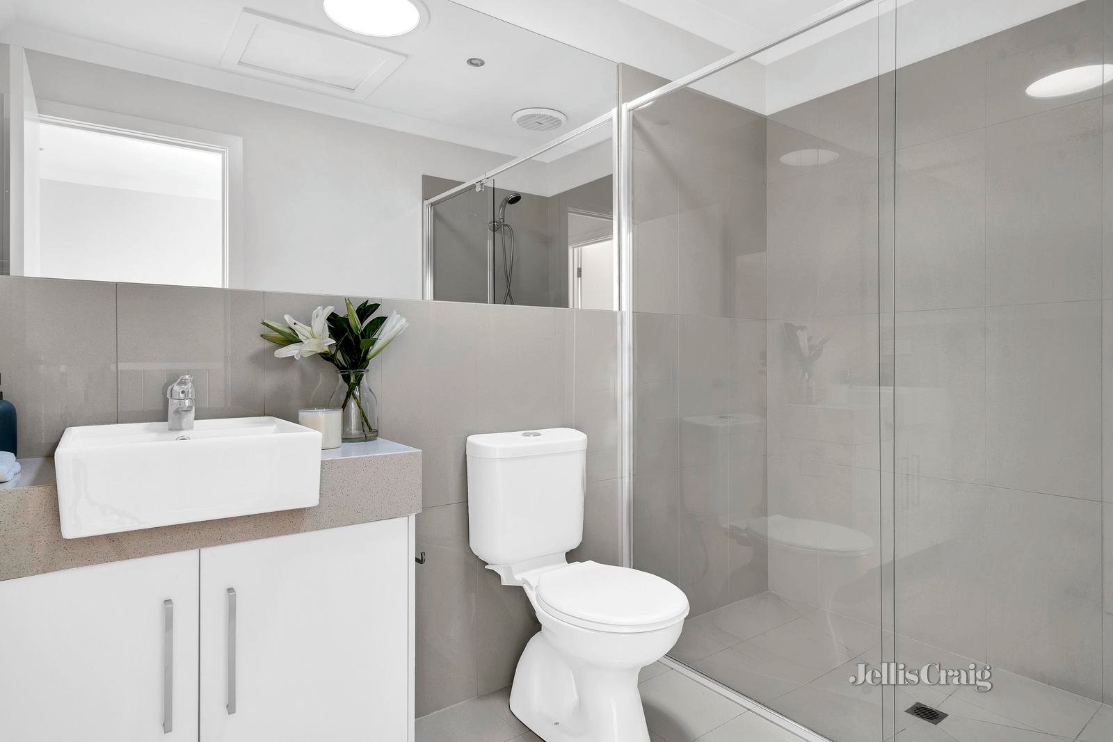5/55 Warwick Road, Pascoe Vale image 6