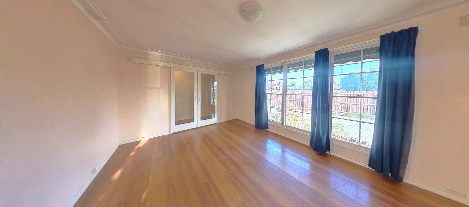 556 Highbury Road, Glen&nbsp;Waverley image 2