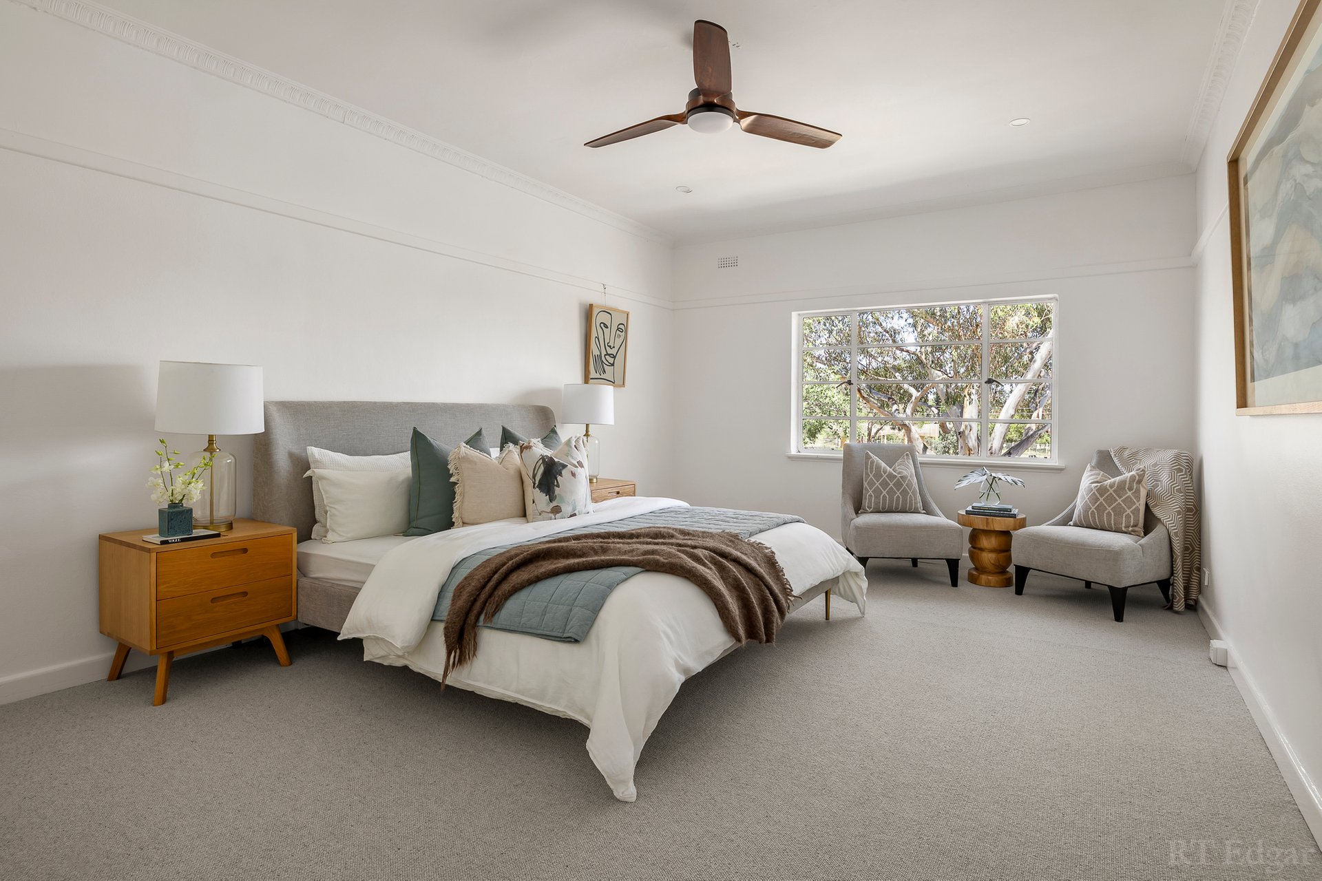 Property Gallery Thumbnail 12
