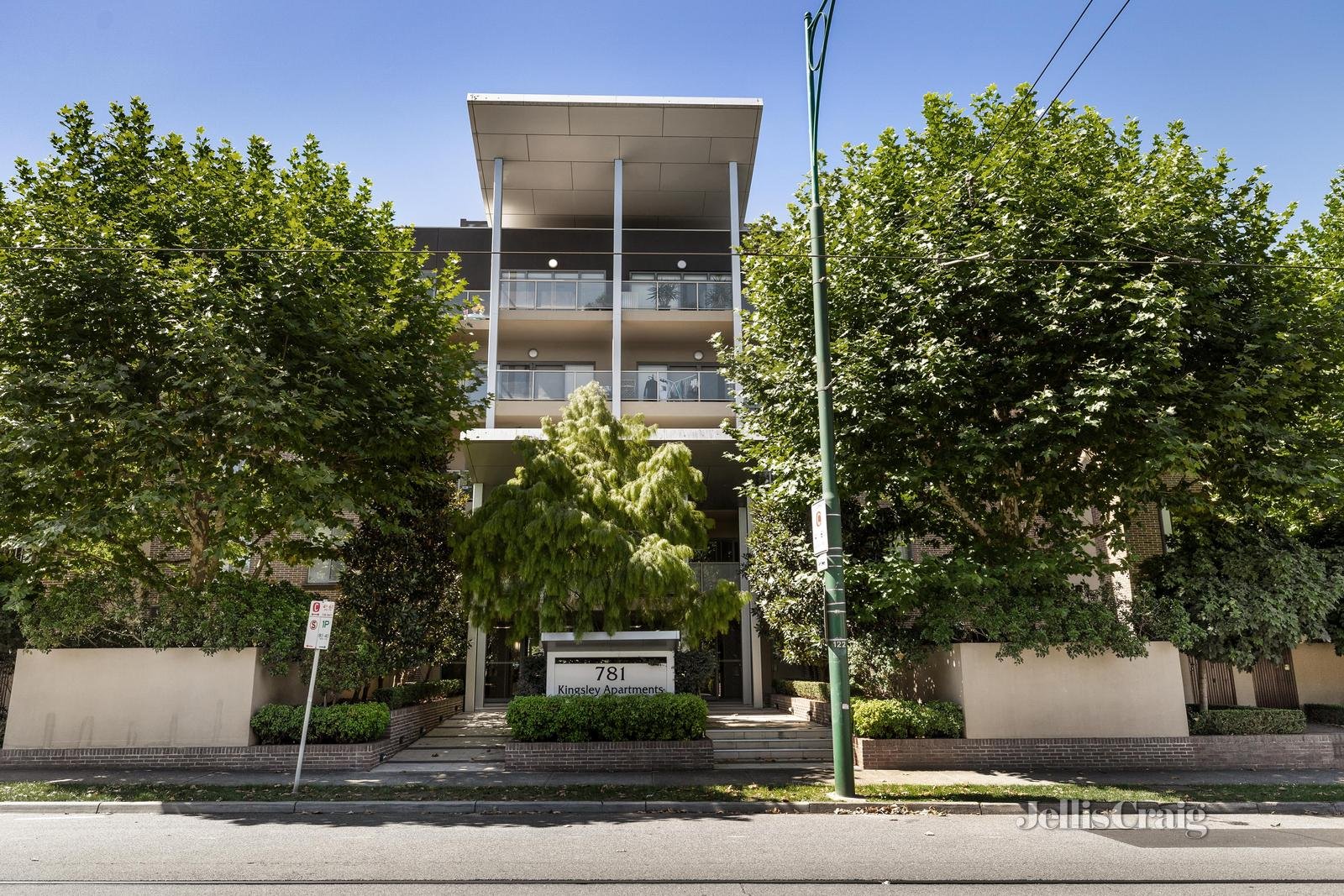 55/781 Whitehorse Road, Mont Albert image 5