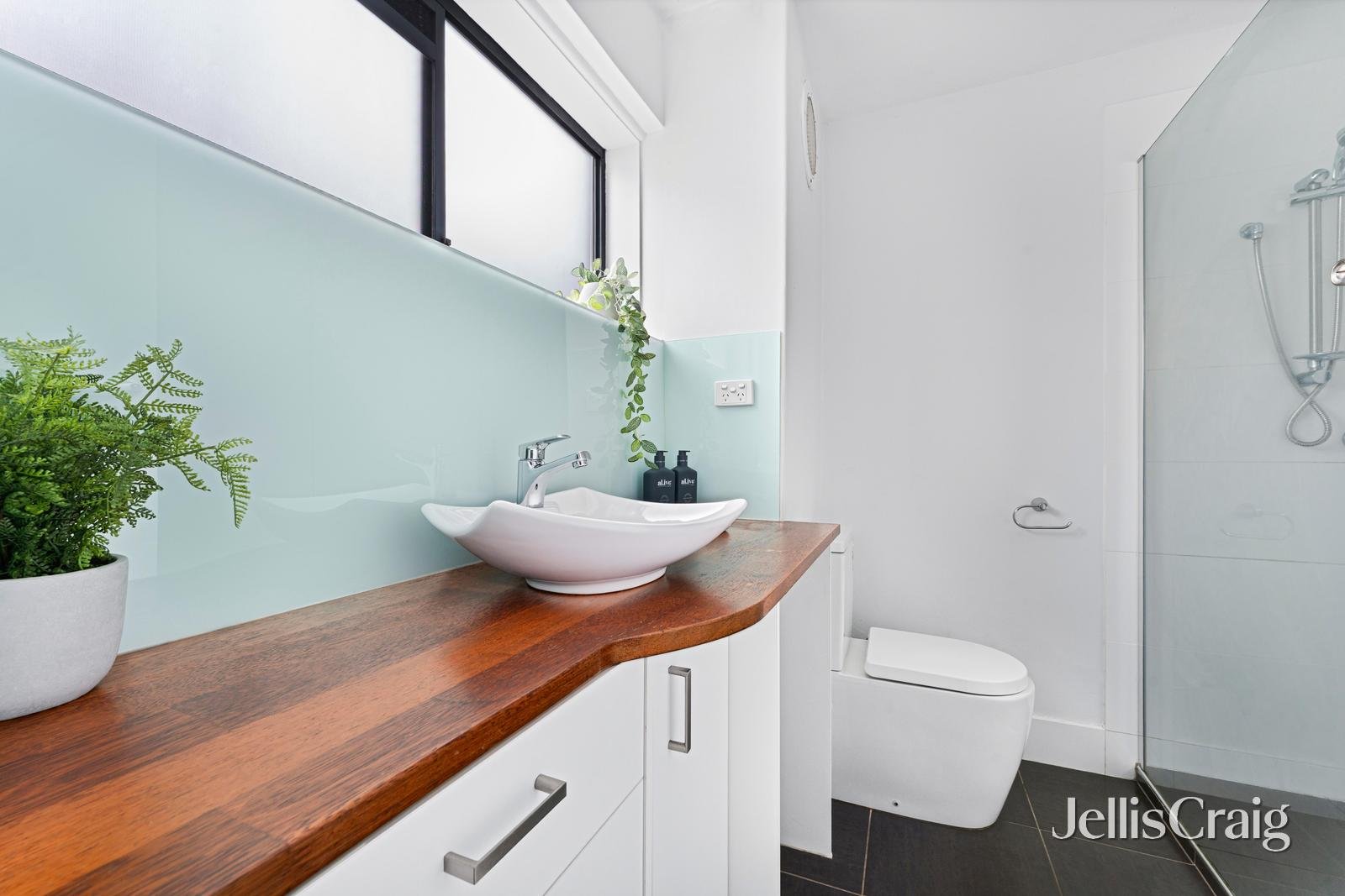 5/58 Mason Street, Newport image 4