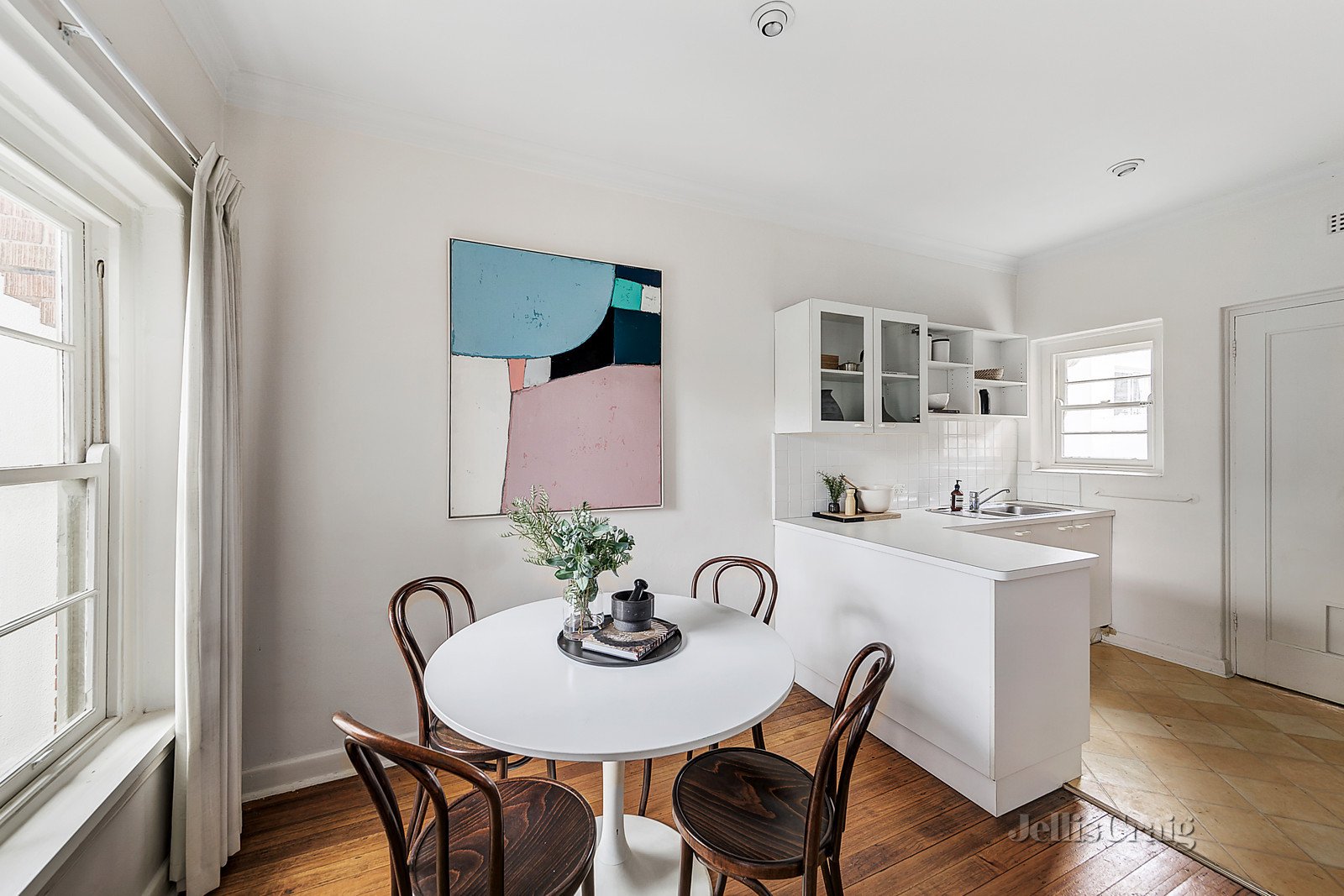 5/58 Toorak Road West, South Yarra image 5