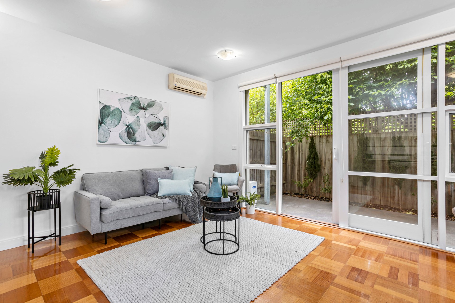 Property Gallery Thumbnail 2