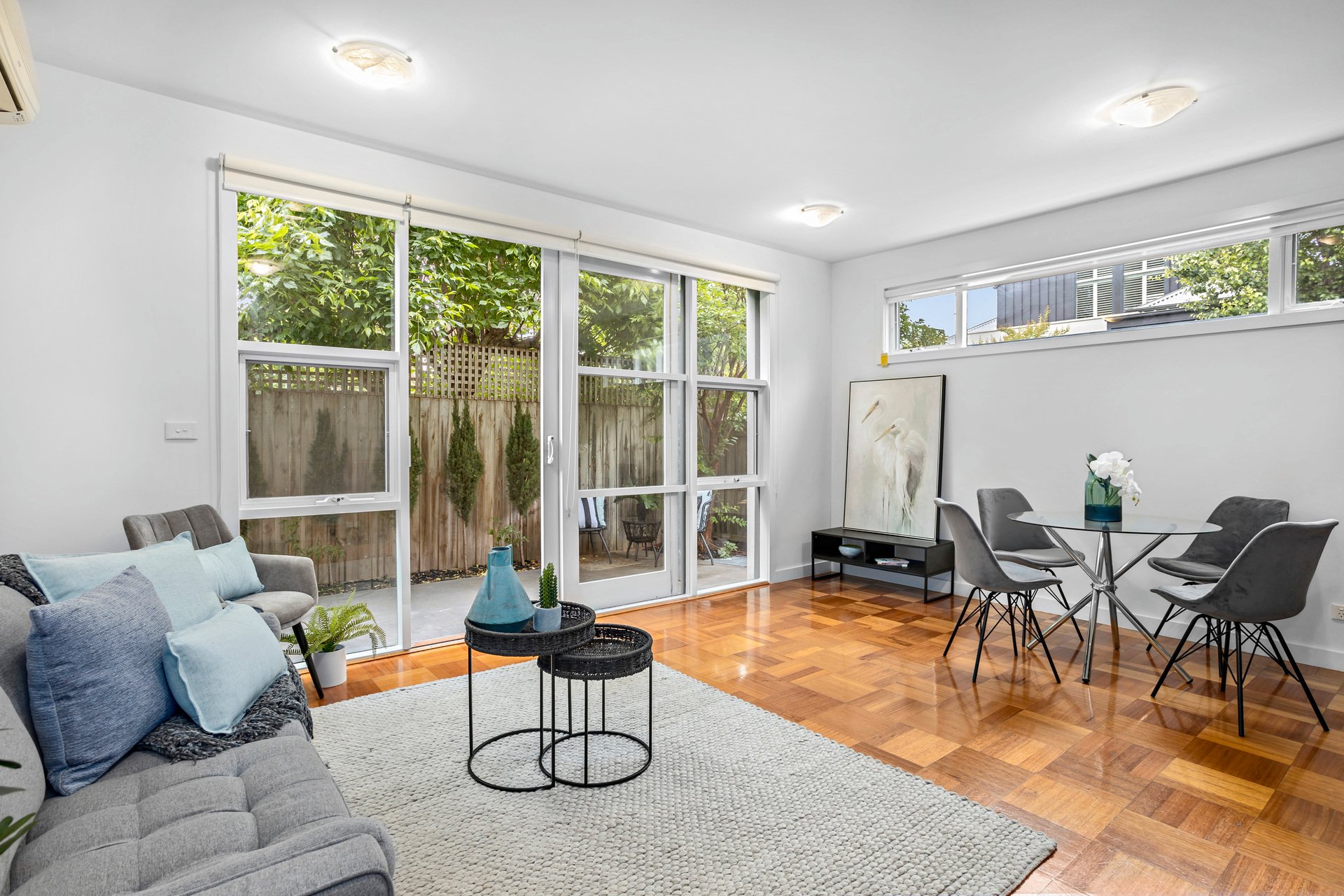 Property Gallery Thumbnail 3