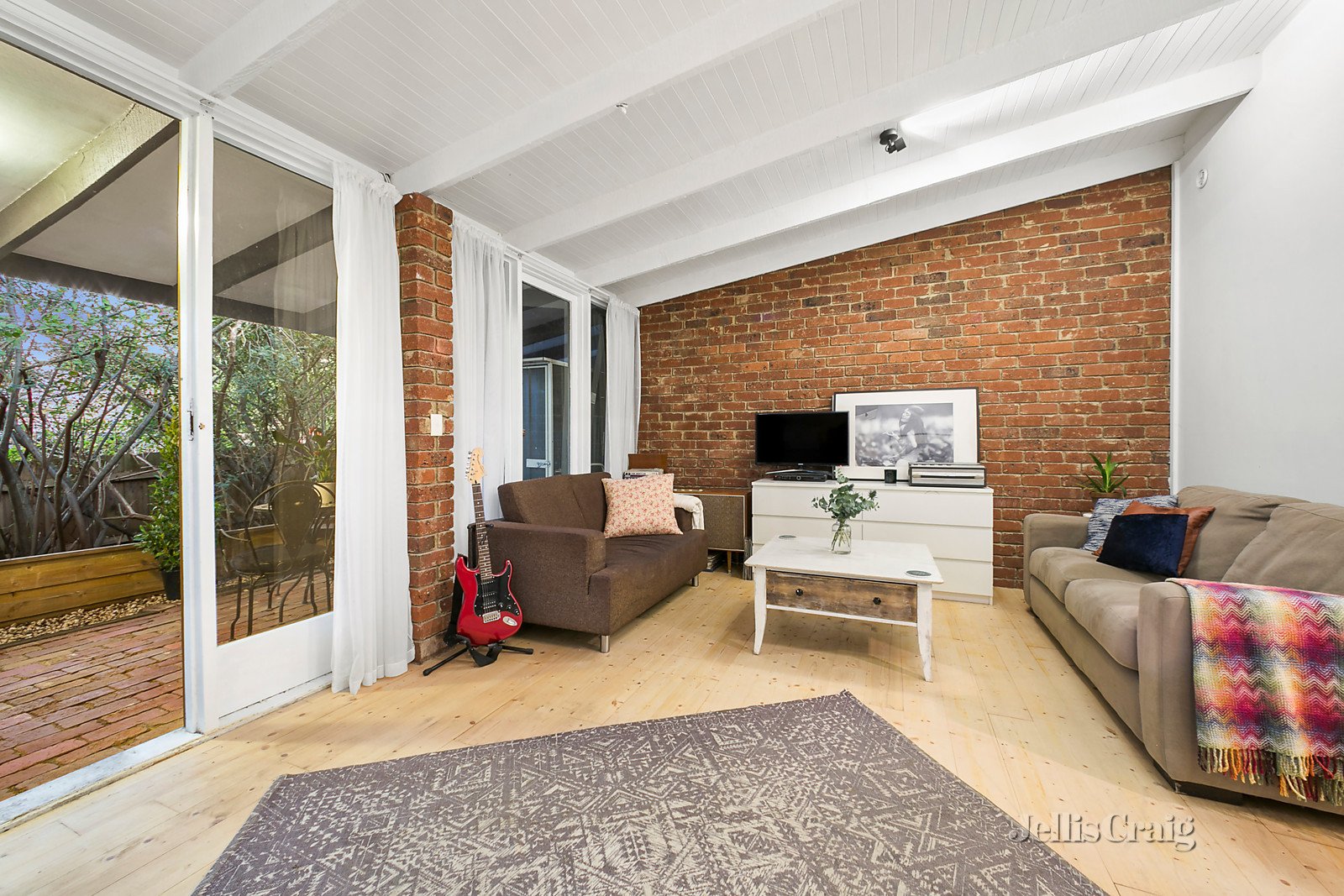 5/58b Looker Road, Montmorency image 2