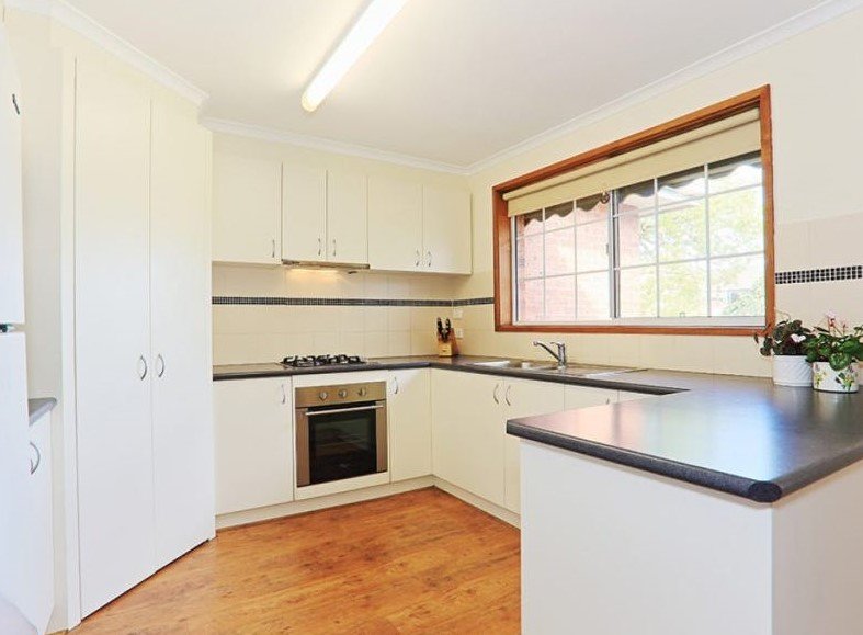 5/59 Hewish Road, Croydon image 3
