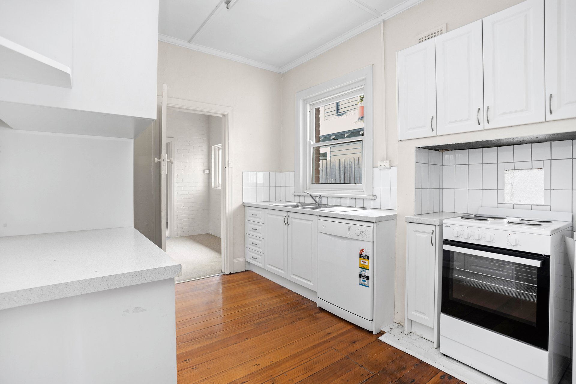 55A Maitland Street, Glen Iris image 2