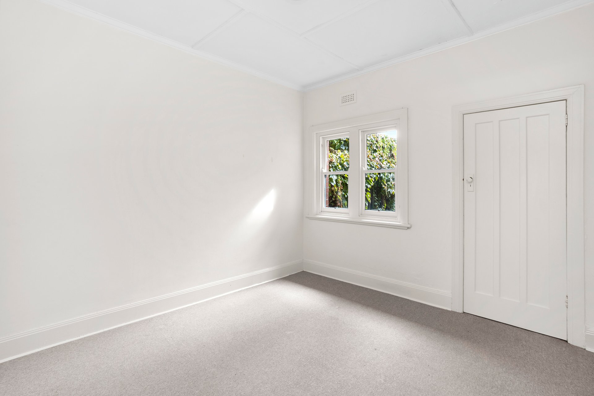 55A Maitland Street, Glen Iris image 4