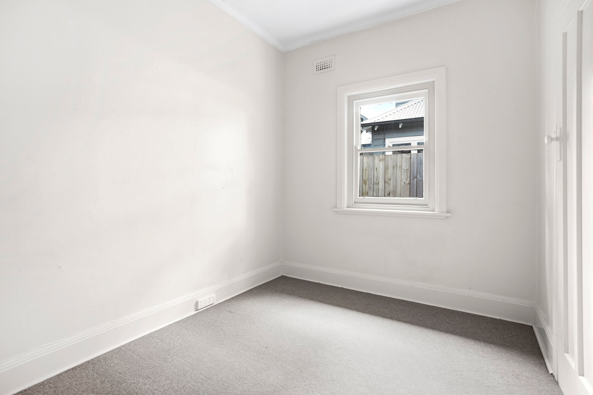 55A Maitland Street, Glen Iris image 6