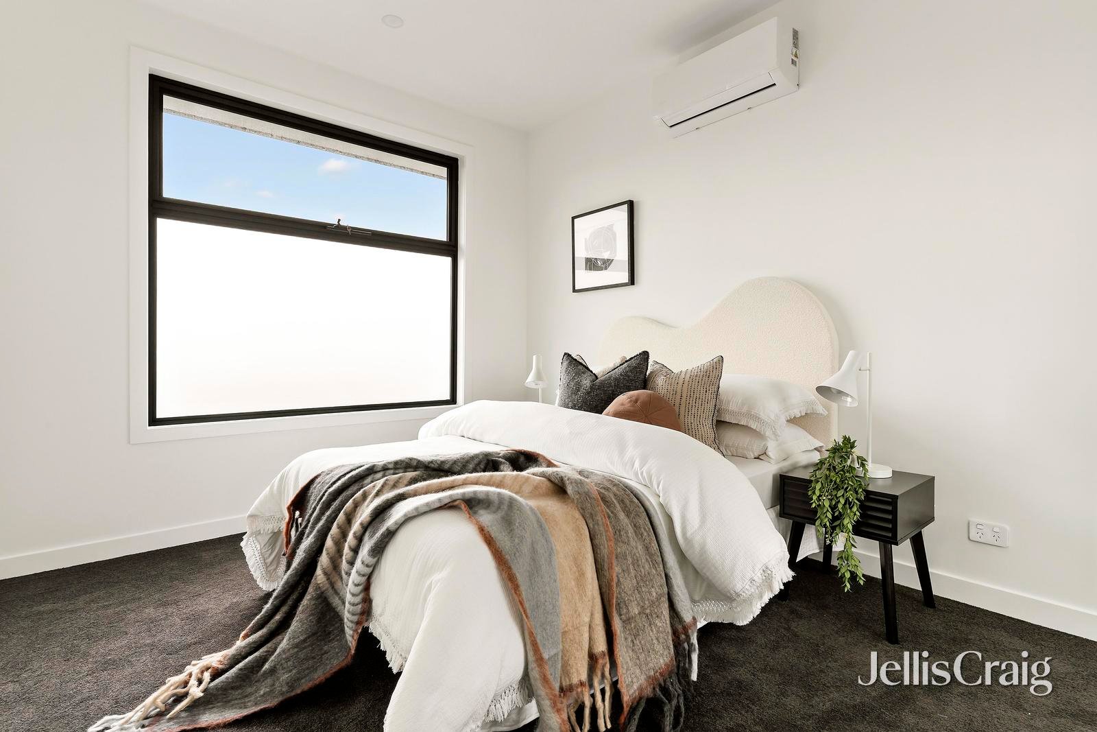 55A Rachelle Road, Keilor East image 7