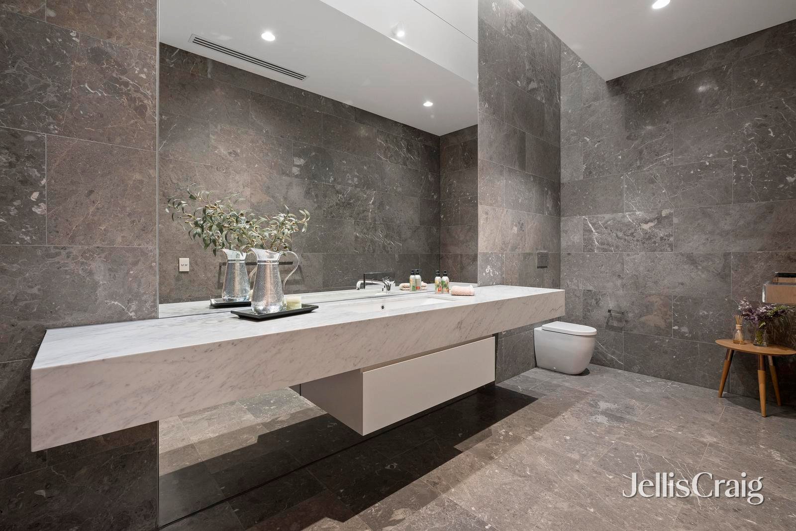 56-58 Williams Road, Park Orchards image 17