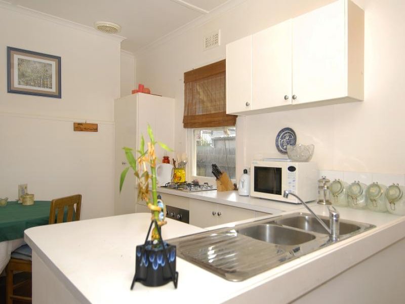 56 Ann Street, Geelong West image 2