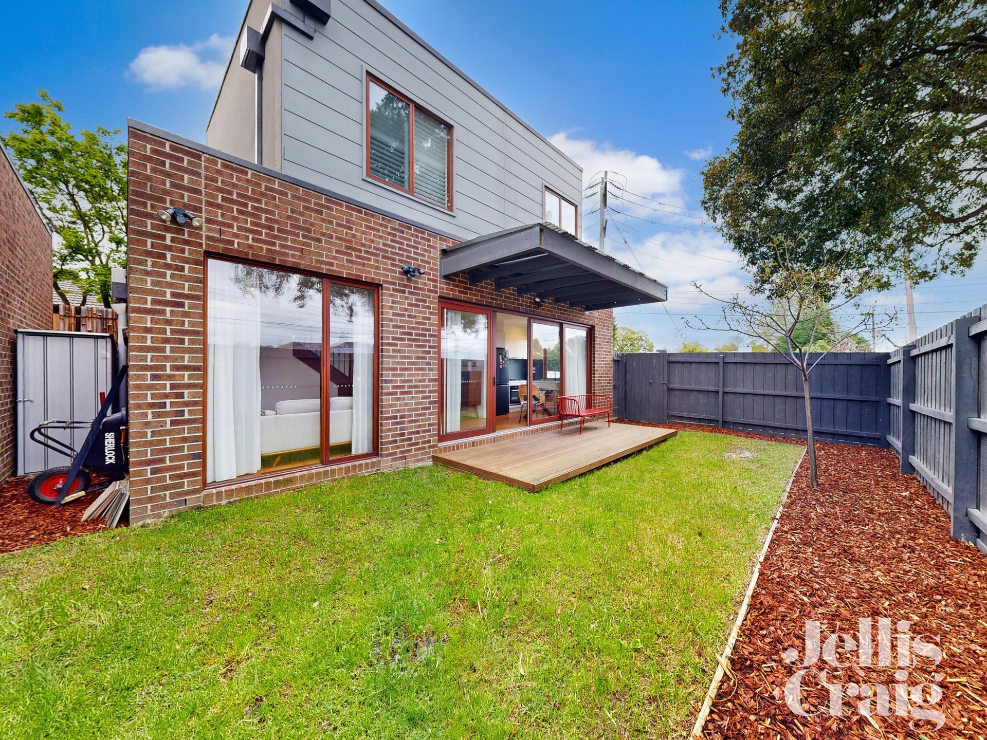 56 Arlington Street, Ringwood image 11