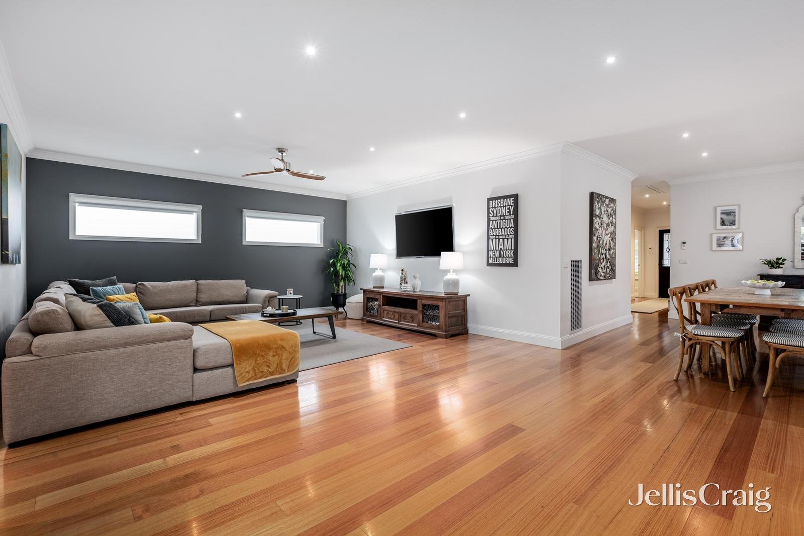 56 Baratta Street, Blackburn South image 3