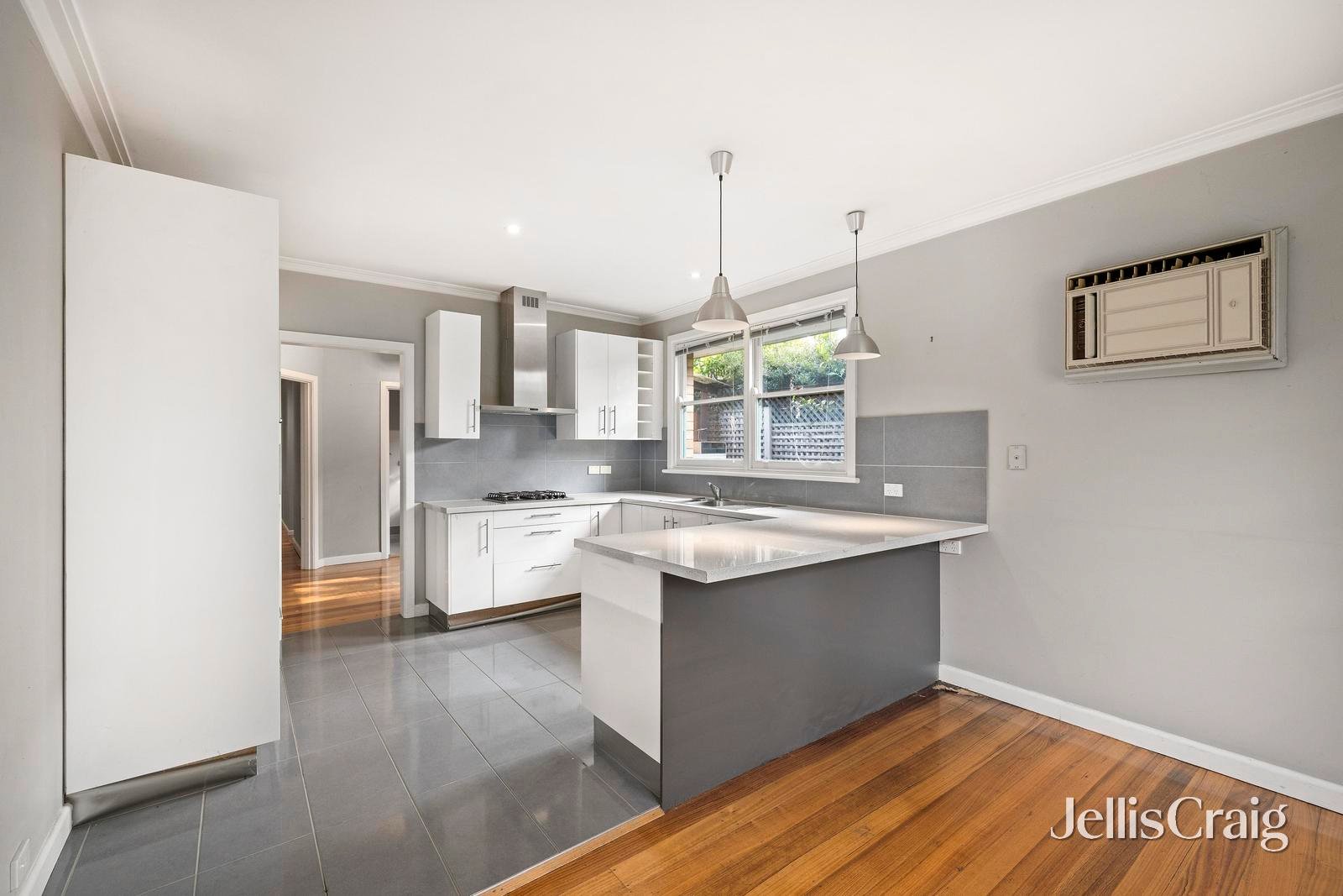 56 Bayswater Road, Croydon image 3