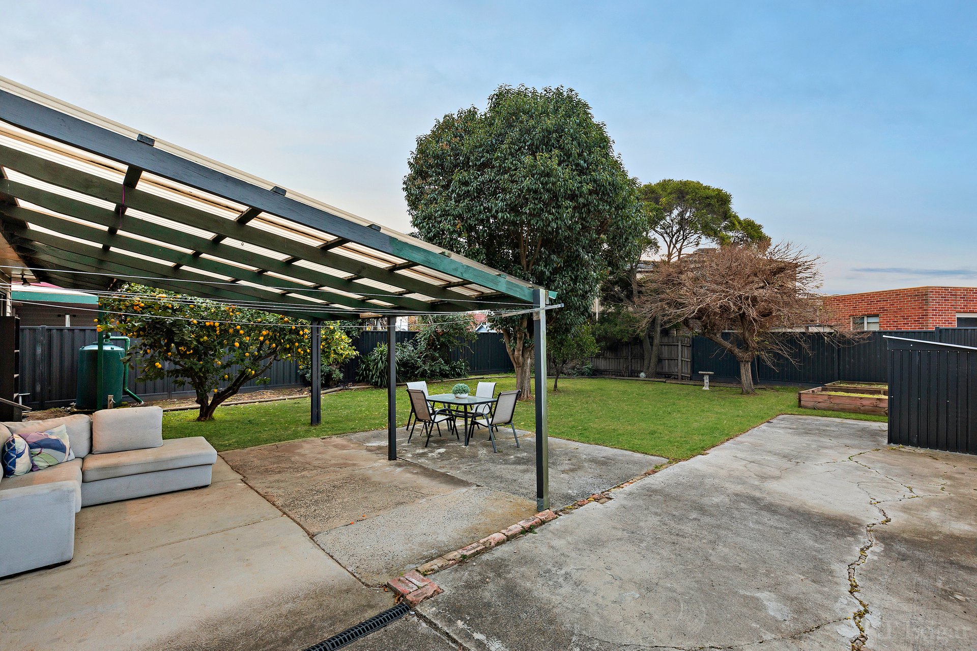 Property Gallery Thumbnail 10