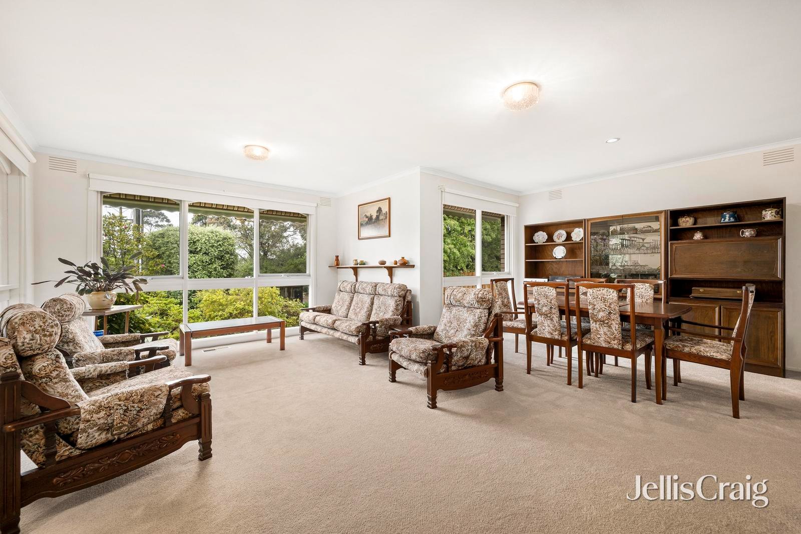 56 Bellara Drive, Mooroolbark image 3