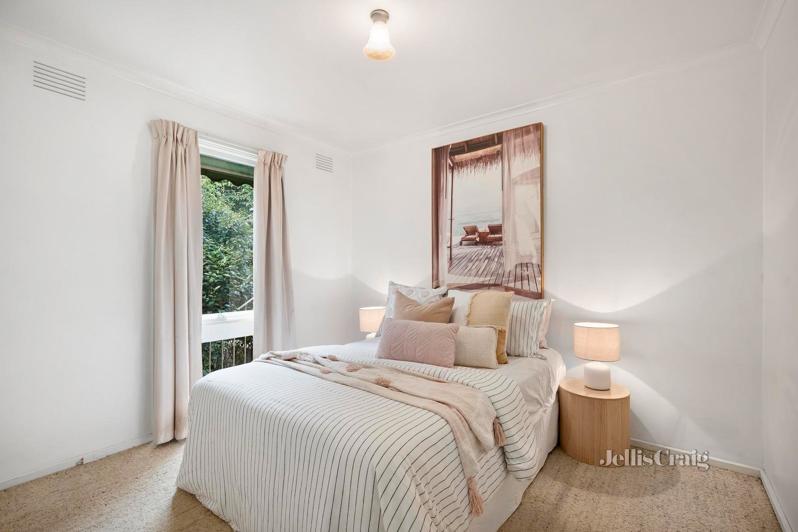 56 Bimbadeen Drive, Mooroolbark image 14
