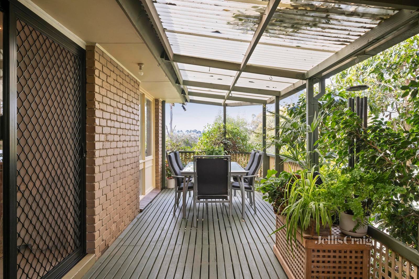 56 Bimbadeen Drive, Mooroolbark image 17