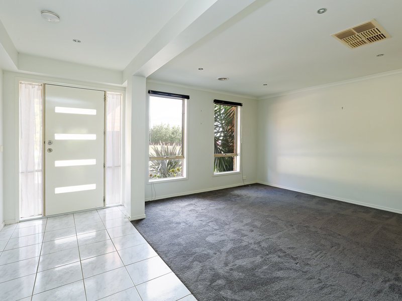 56 Buckingham Street, Lara image 4
