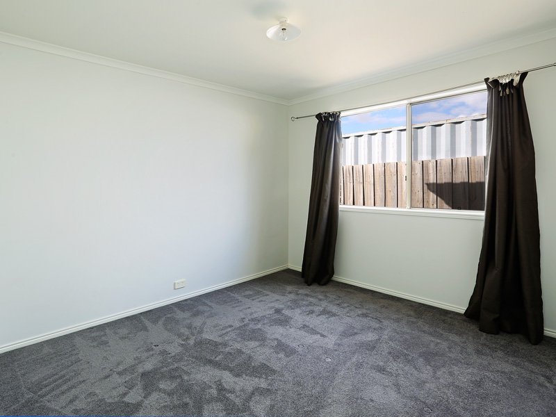 56 Buckingham Street, Lara image 8