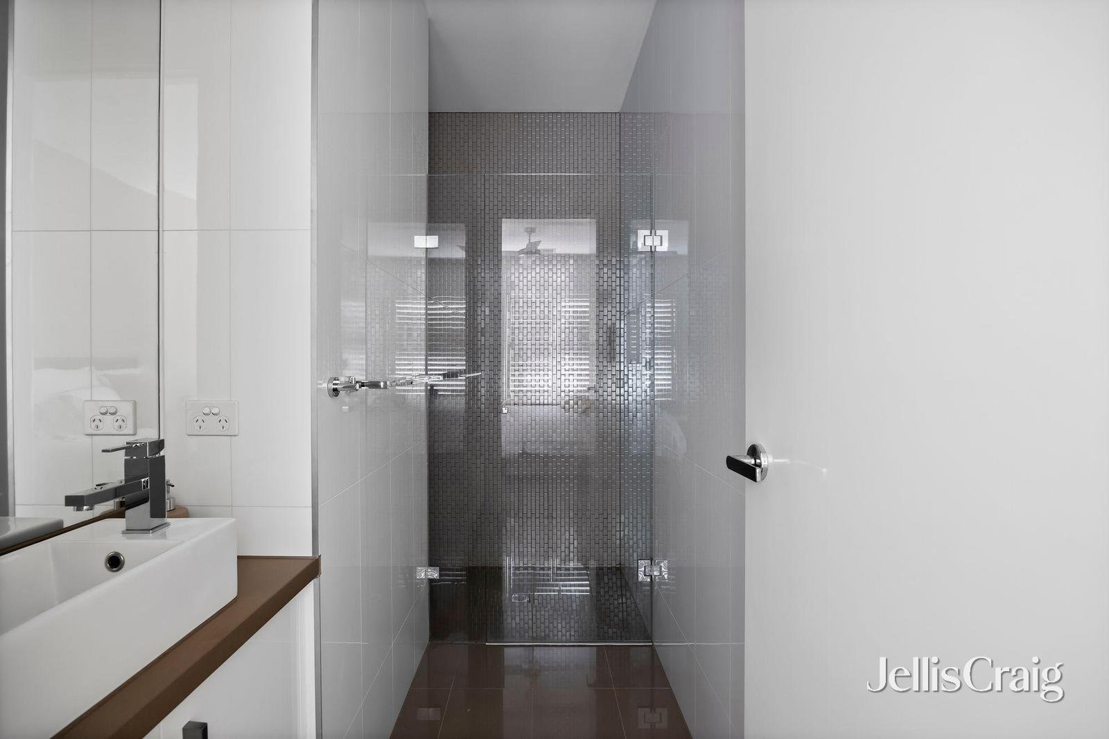 56 Bunbury Street, Newport image 11