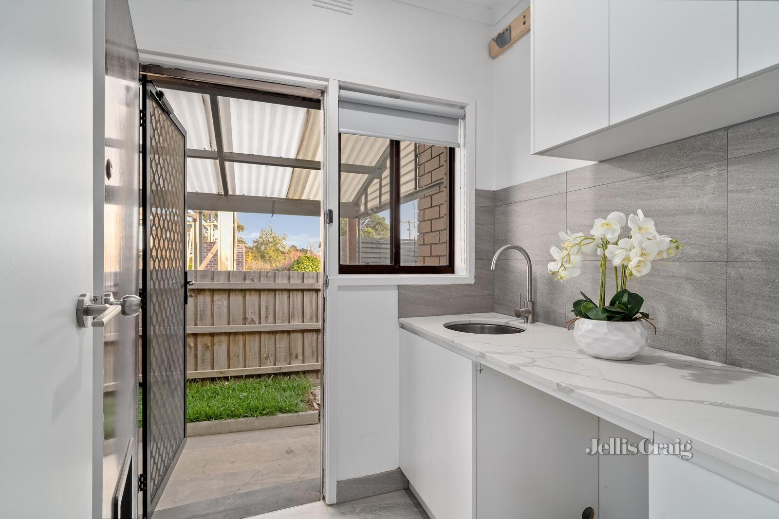 5/6 Edith Street, Glen Waverley image 10
