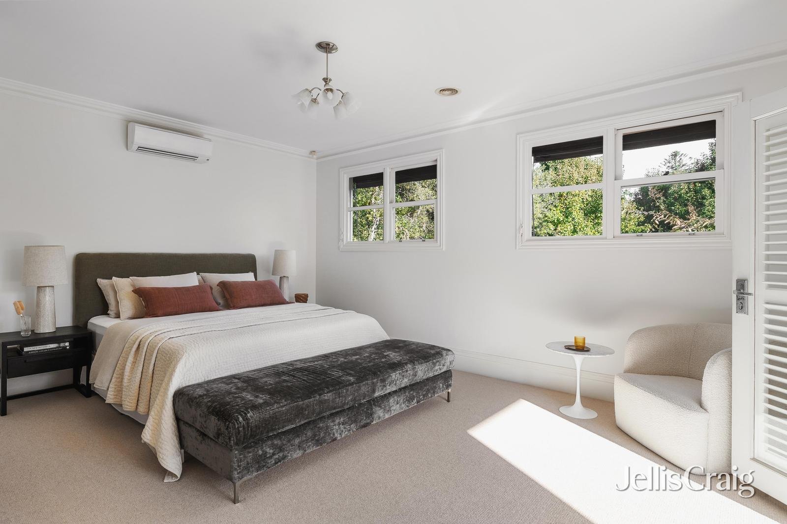 56 Essex Road, Surrey&nbsp;Hills image 9