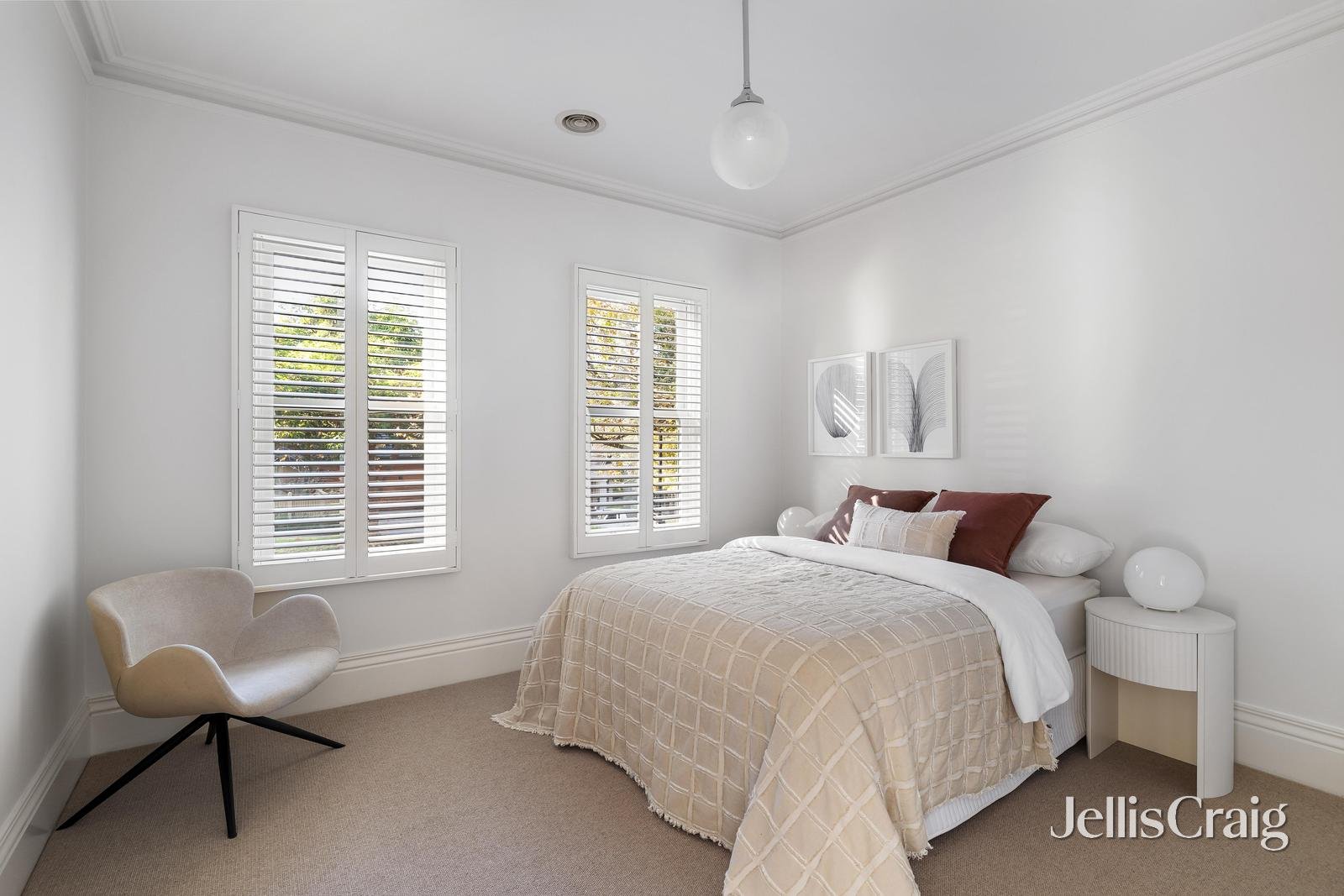 56 Essex Road, Surrey&nbsp;Hills image 13