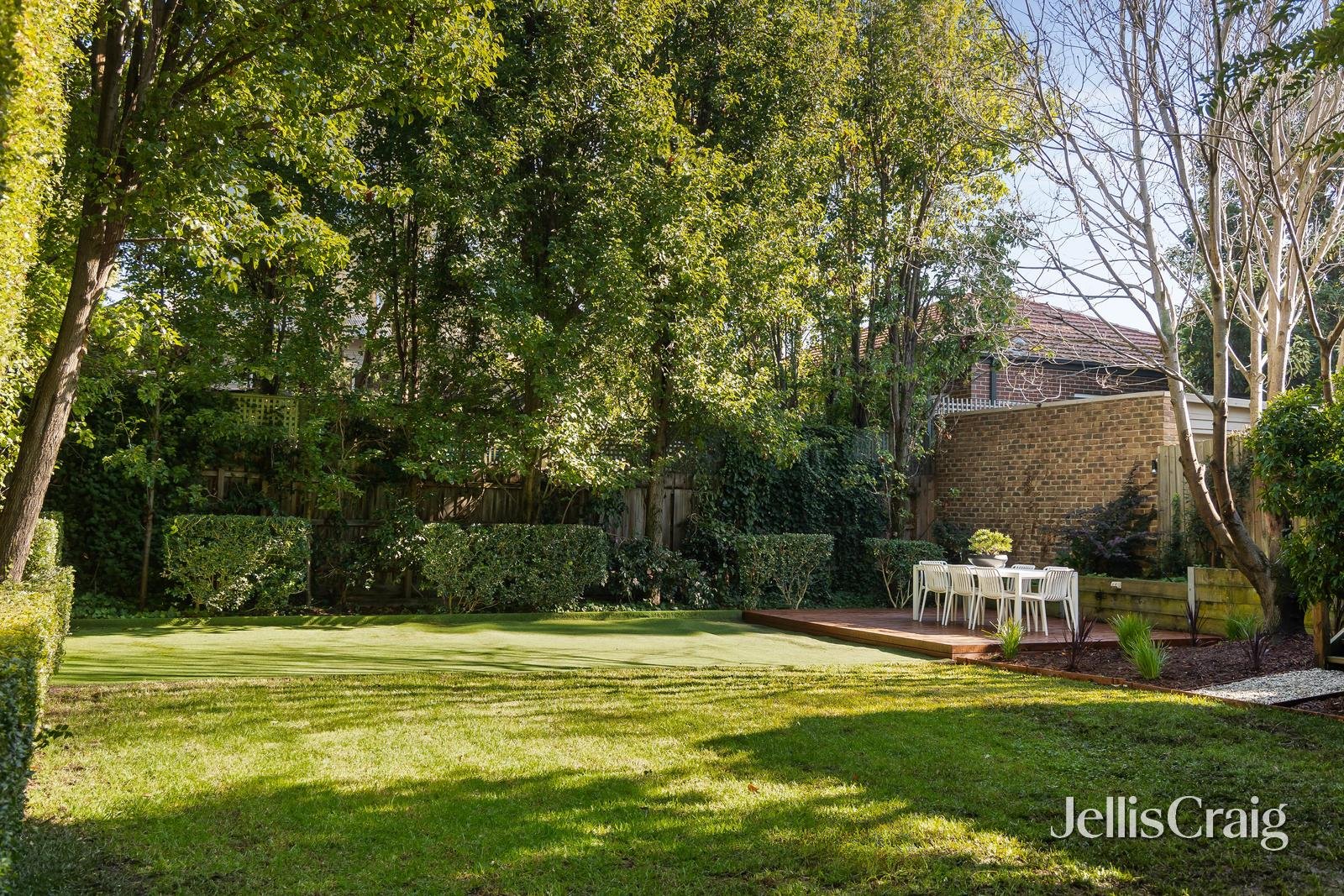 56 Essex Road, Surrey&nbsp;Hills image 18