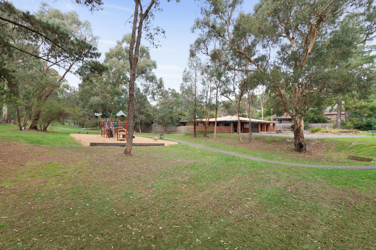 56 Eucalyptus Road, Eltham image 2