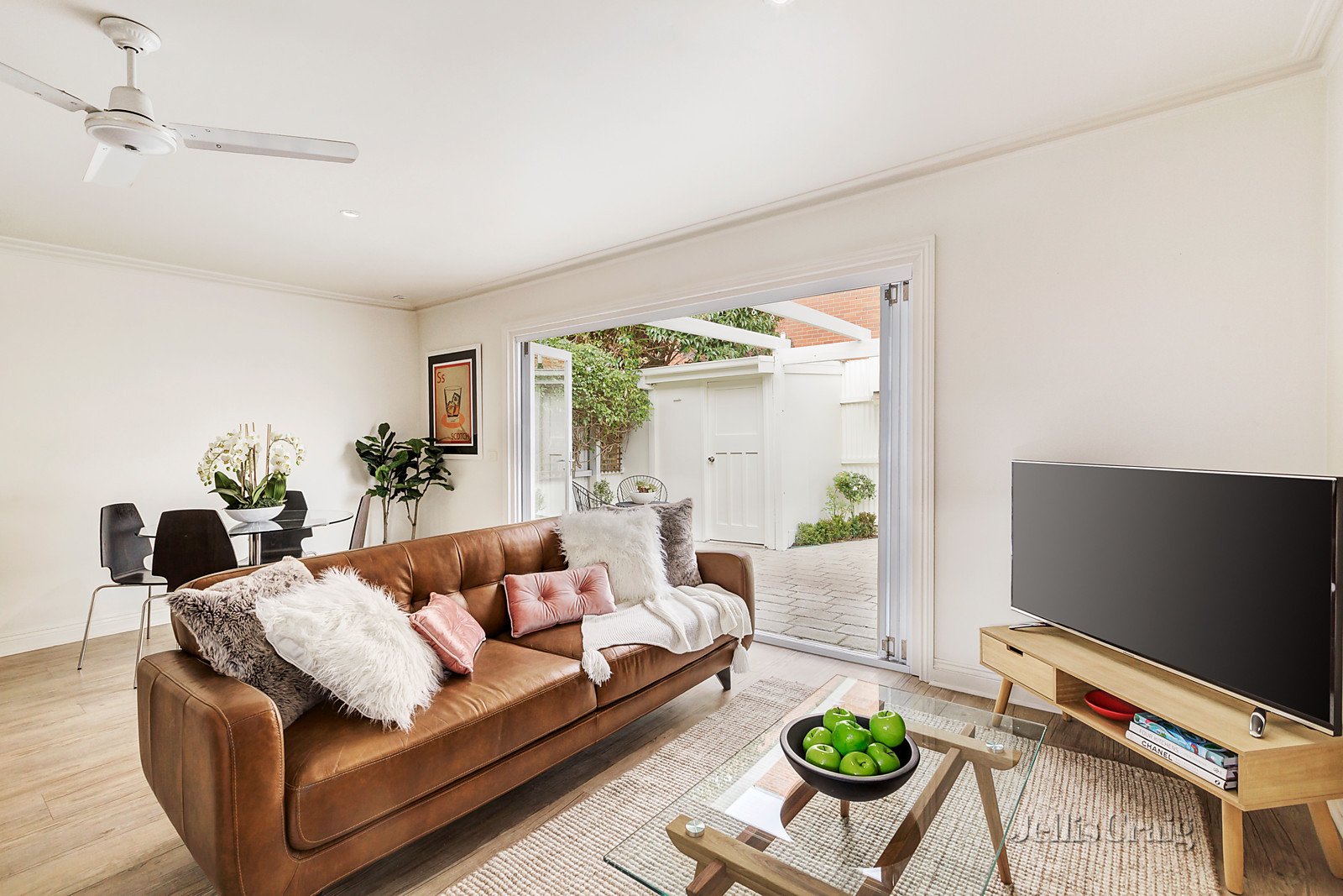56 Farmer Street, Richmond image 2
