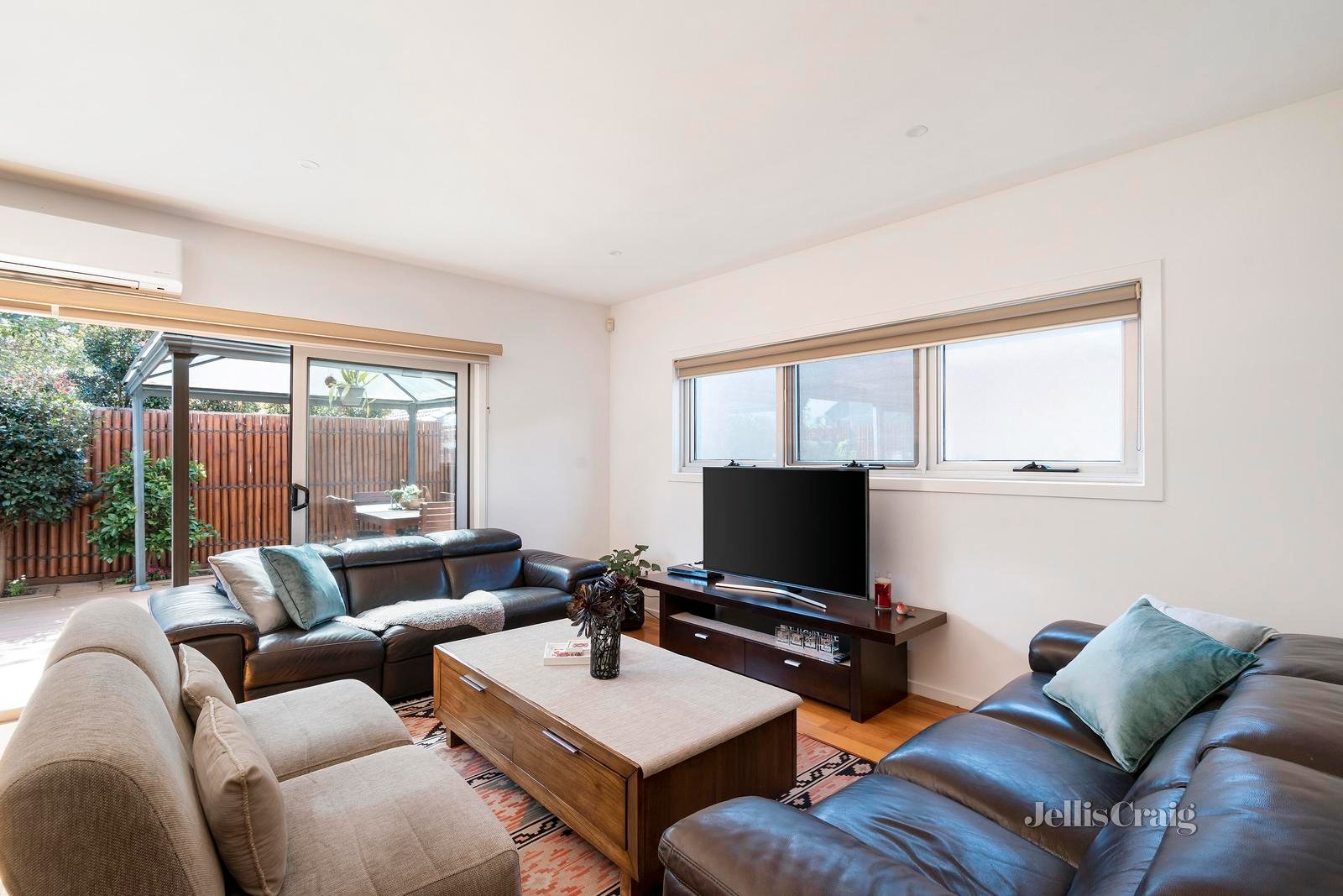 5/6 Hanmer Street, Williamstown image 3