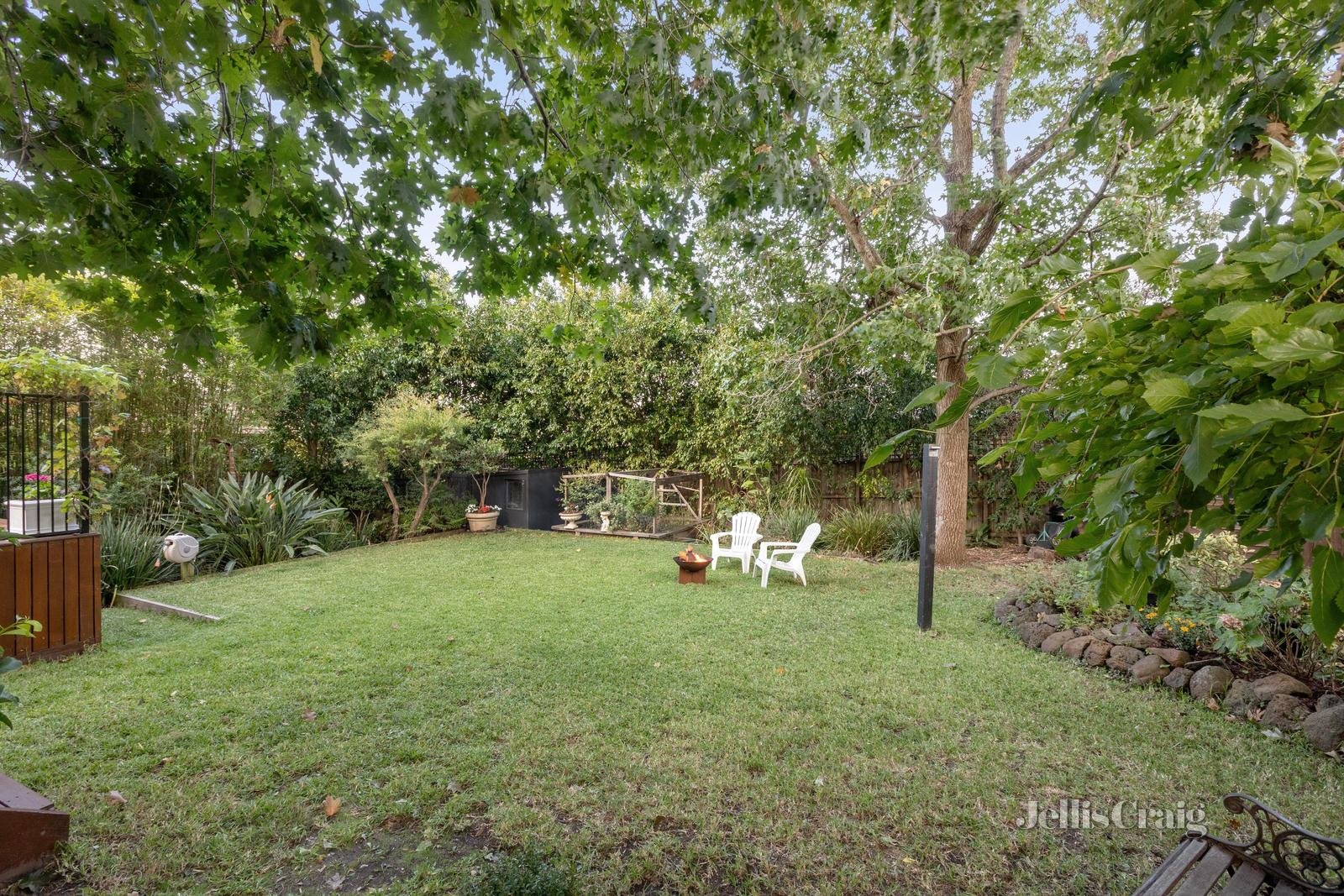 56 Hartwood Street, Kew East image 3