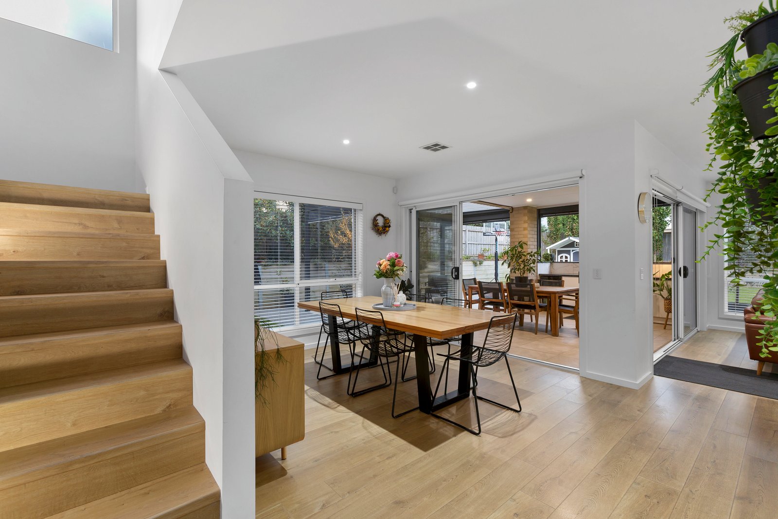 Property Gallery Thumbnail 9