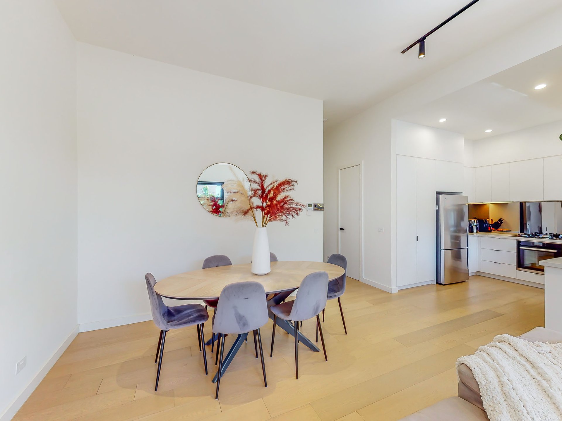 56 Lebanon Street, Strathmore image 3