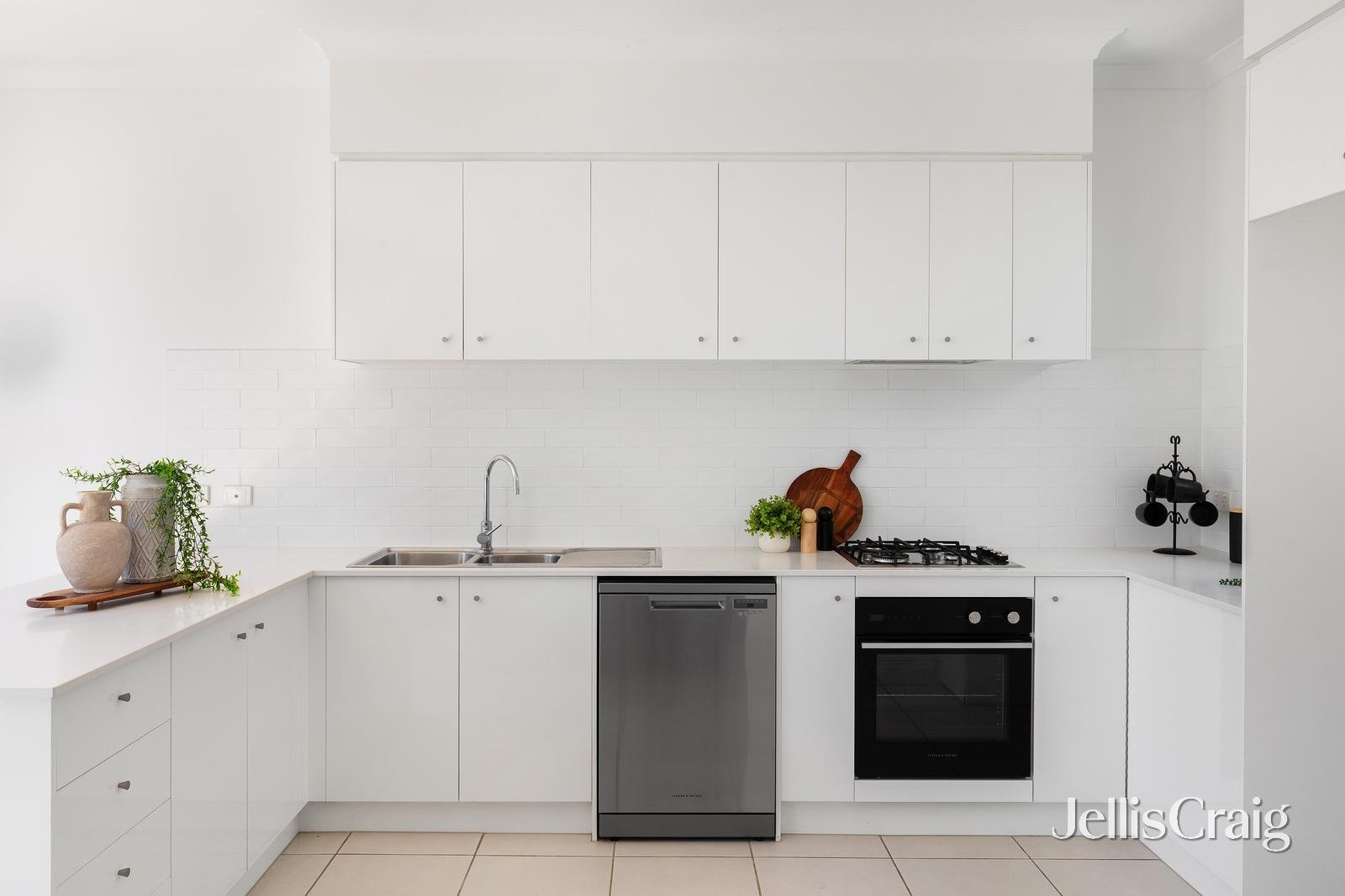 56 Meander Road, Doreen image 4