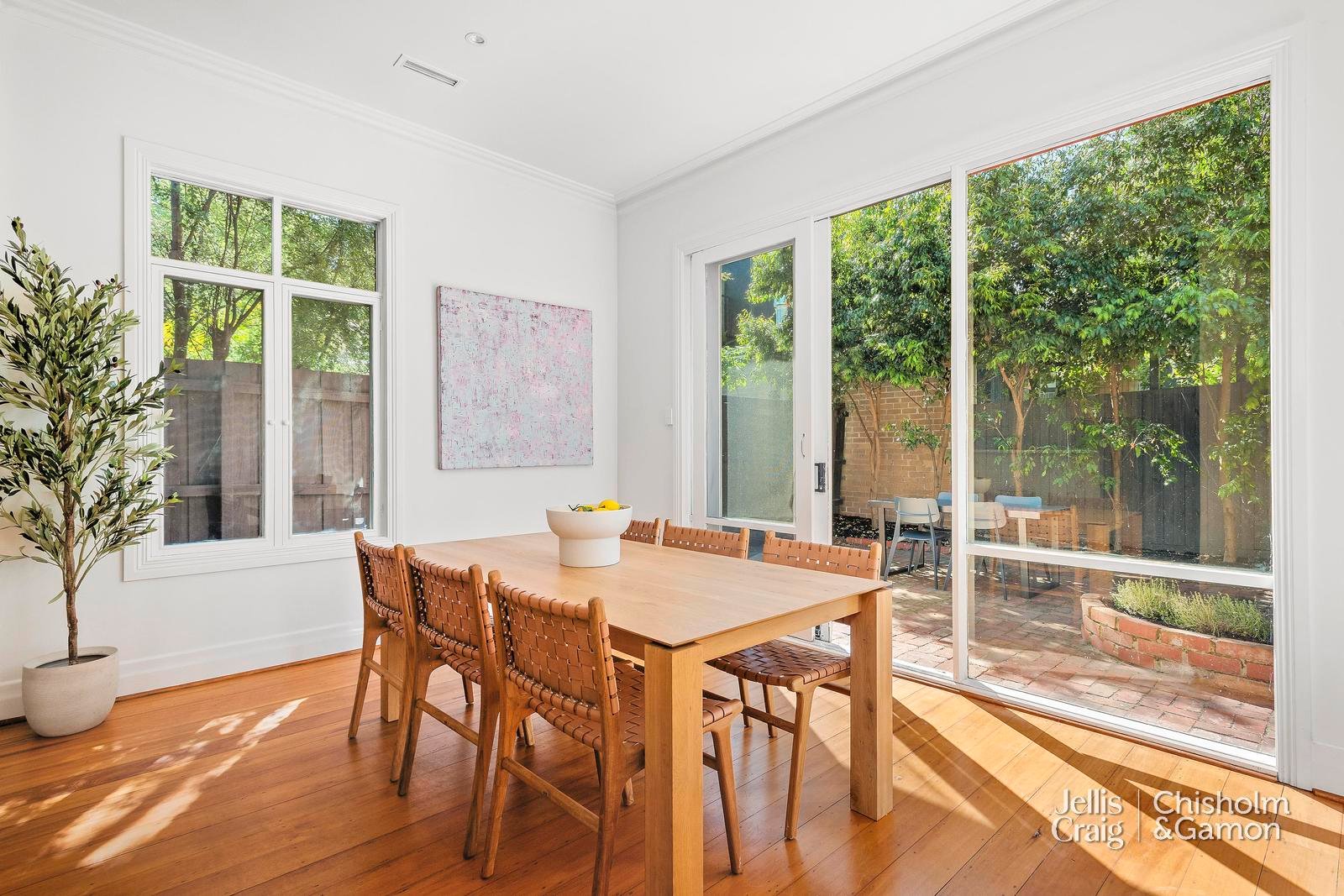 56 Milton Street, Elwood image 5