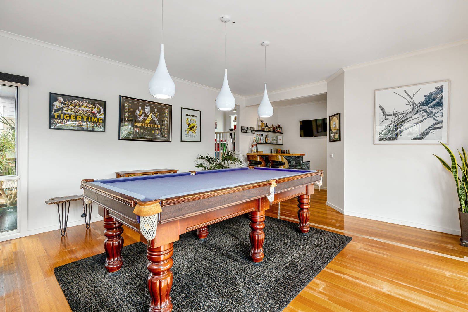 Property Gallery Thumbnail 8