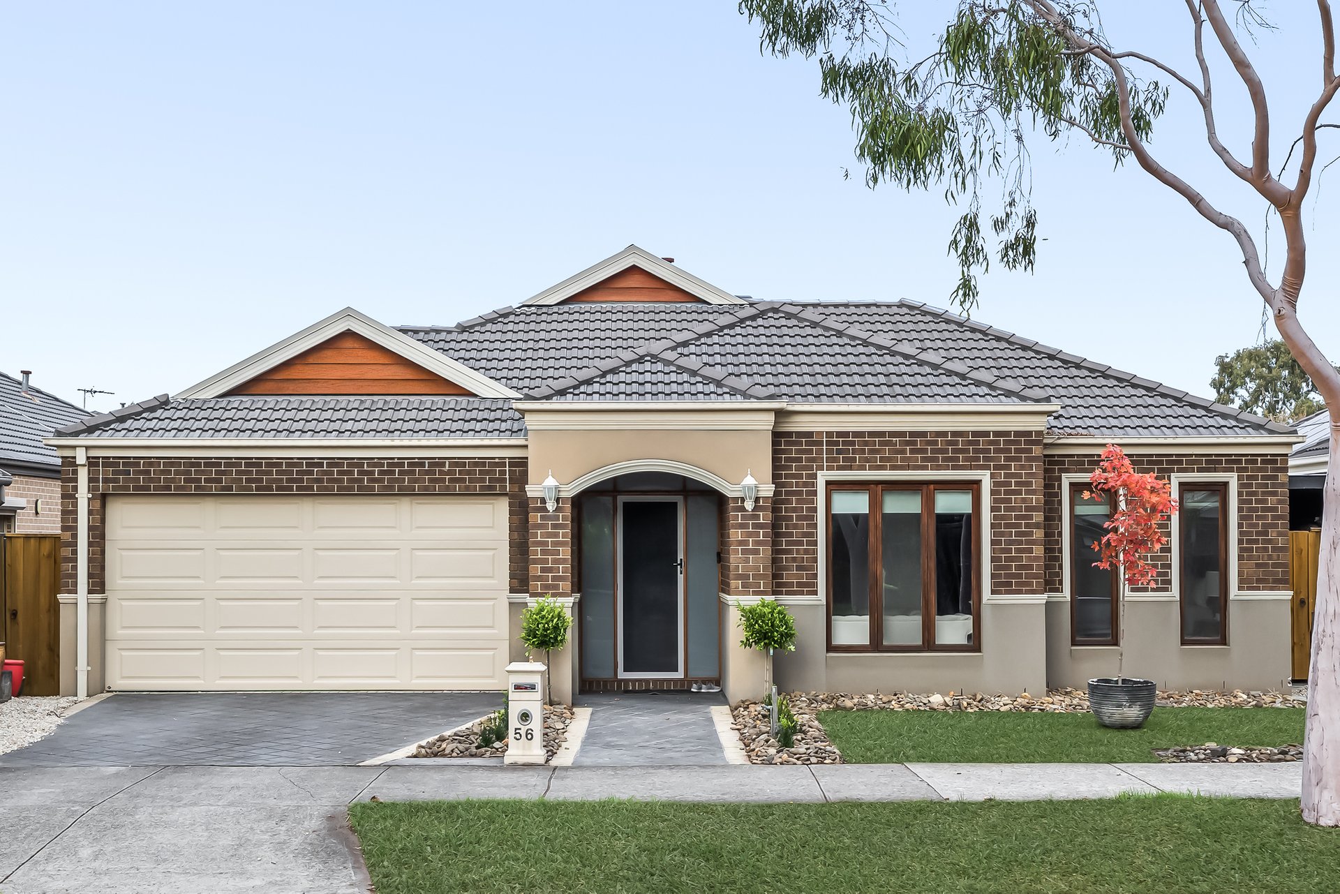 Property Gallery - Main Image