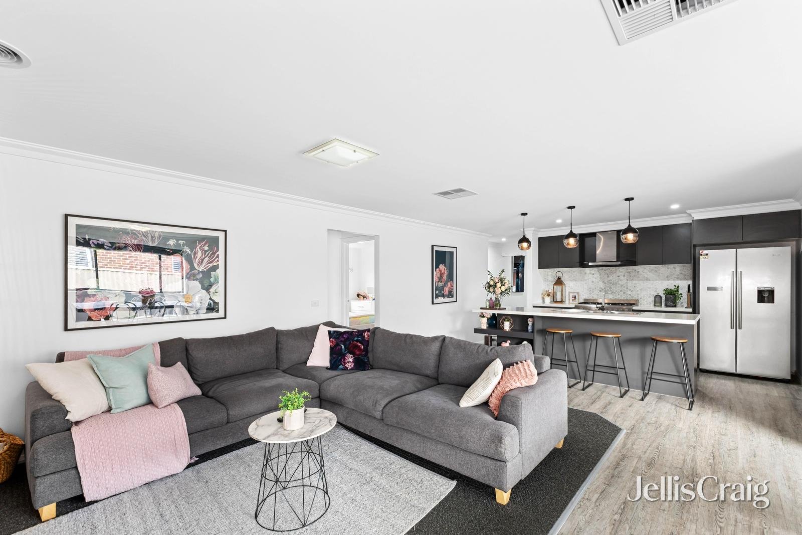 56 Royal York Road, Winter Valley image 4