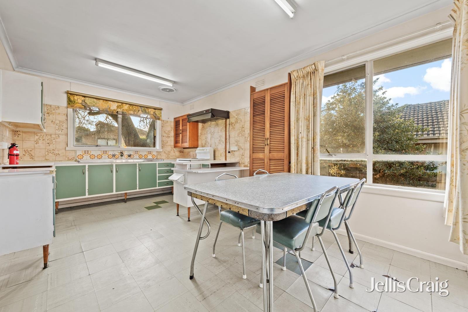 56 Scoresby Road, Bayswater image 6