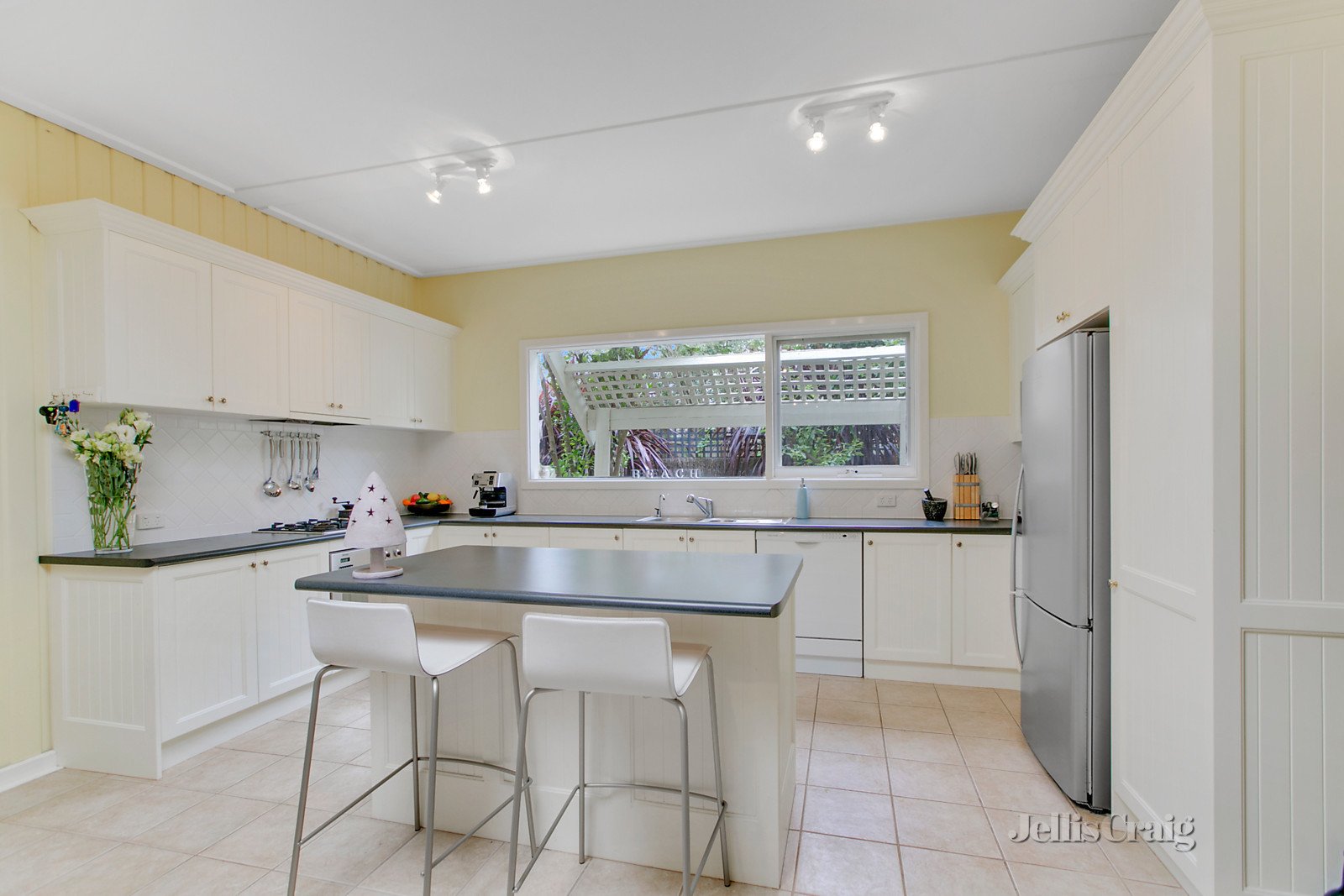 56 Seaview Street, Blairgowrie image 4