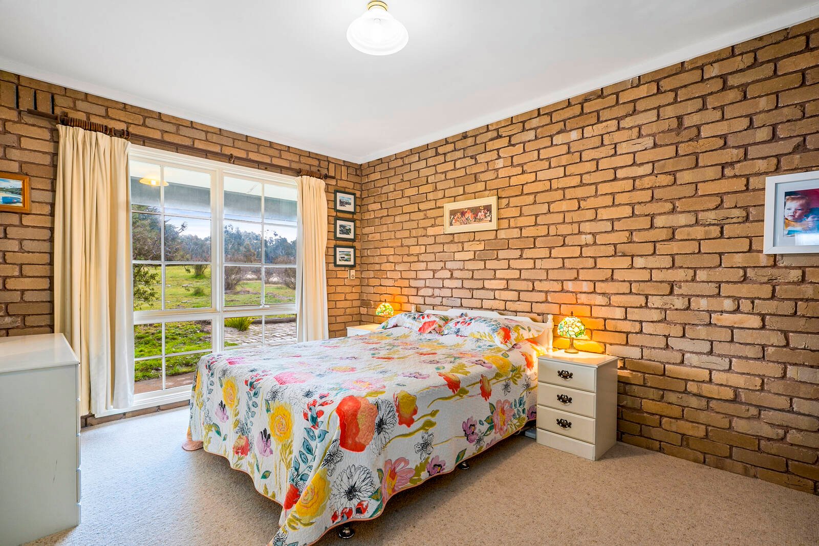 Property Gallery Thumbnail 14