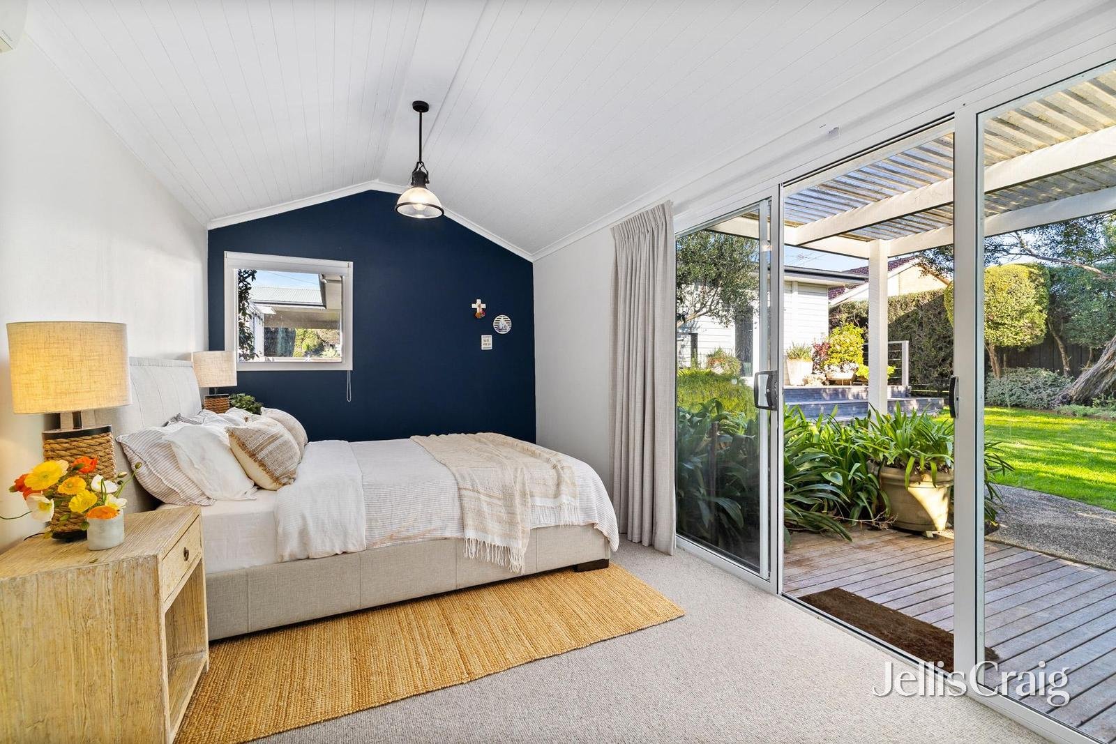 56 St Pauls Road, Sorrento image 12
